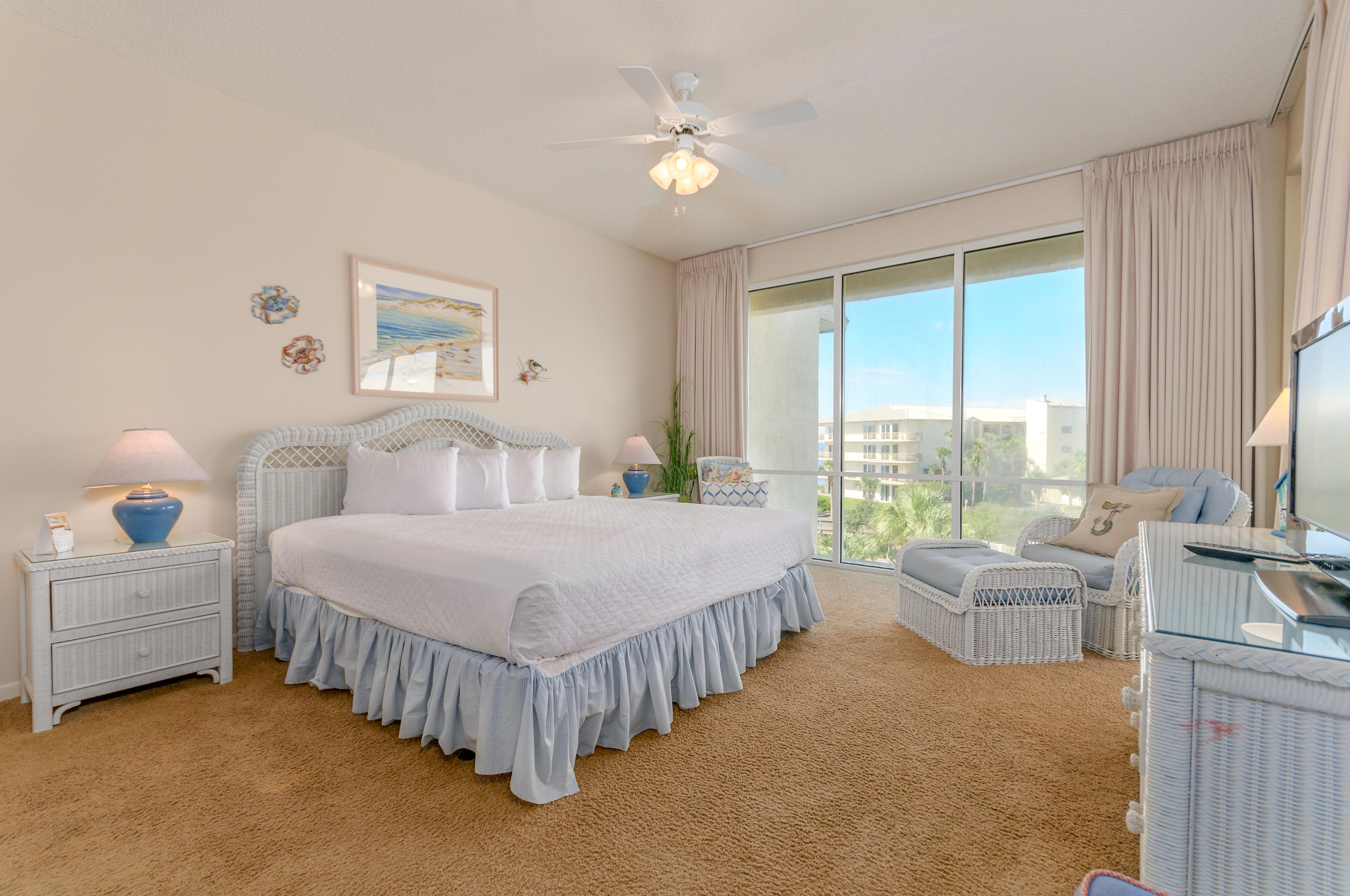 HIGH POINTE RESORT CONDO - Residential