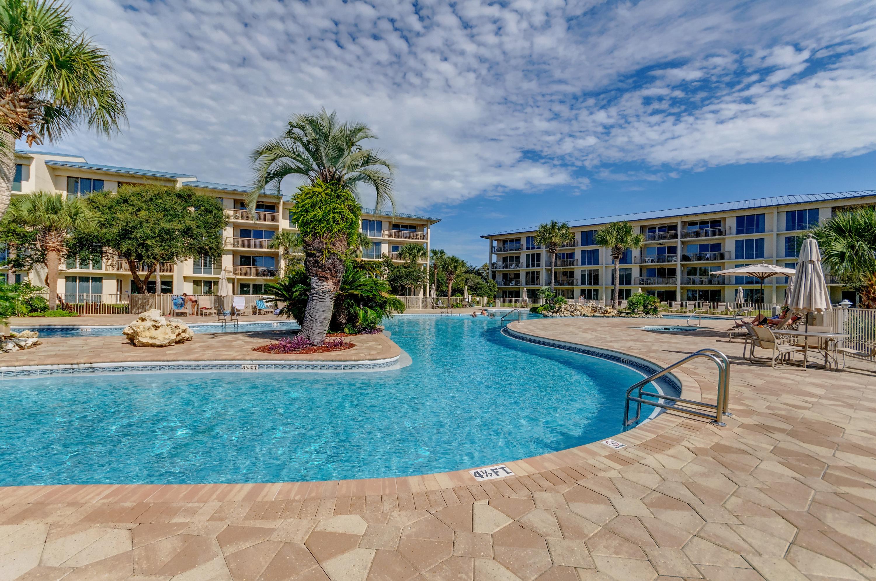 HIGH POINTE RESORT CONDO - Residential
