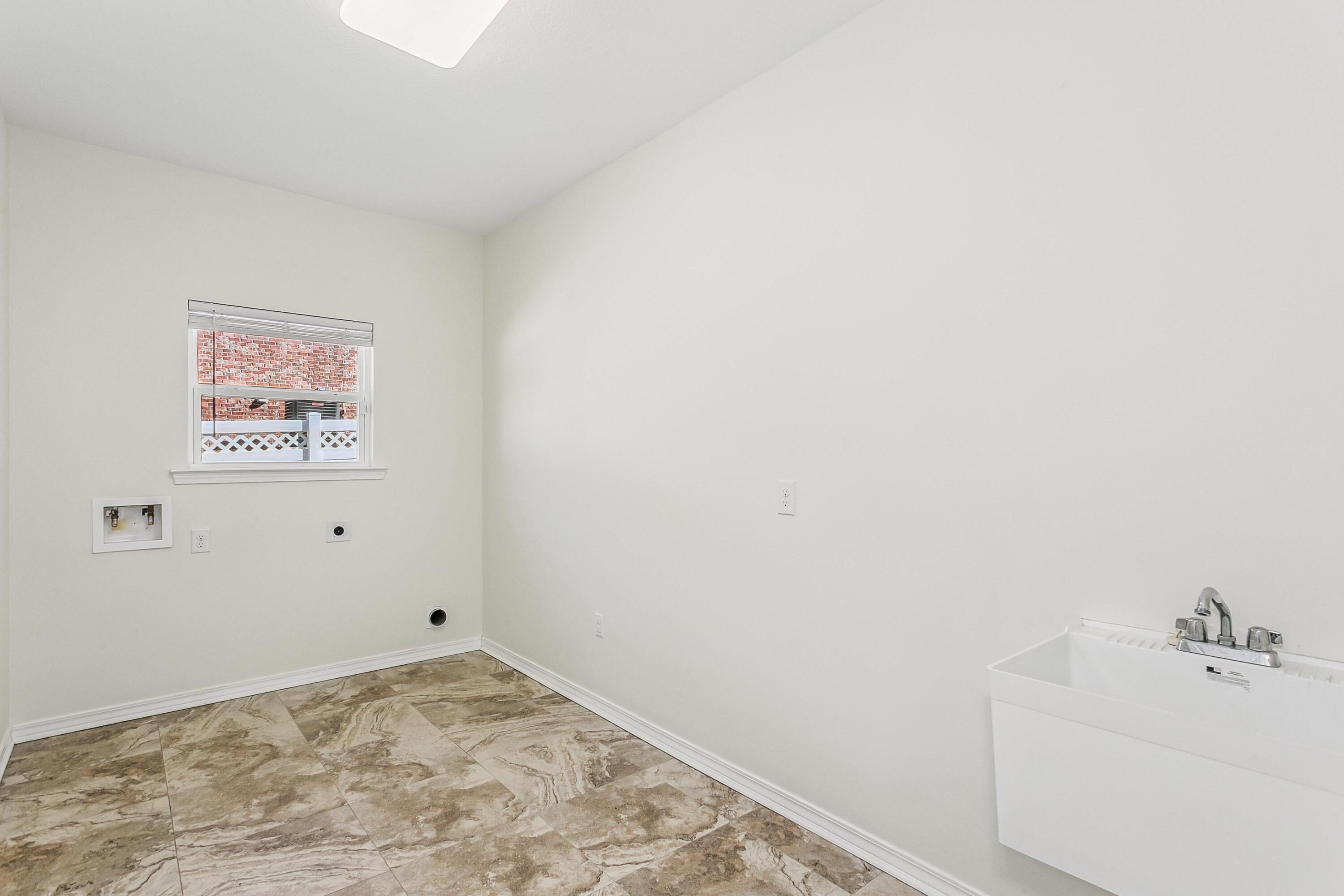 NORTHLAKES S/D PH 1 - Residential