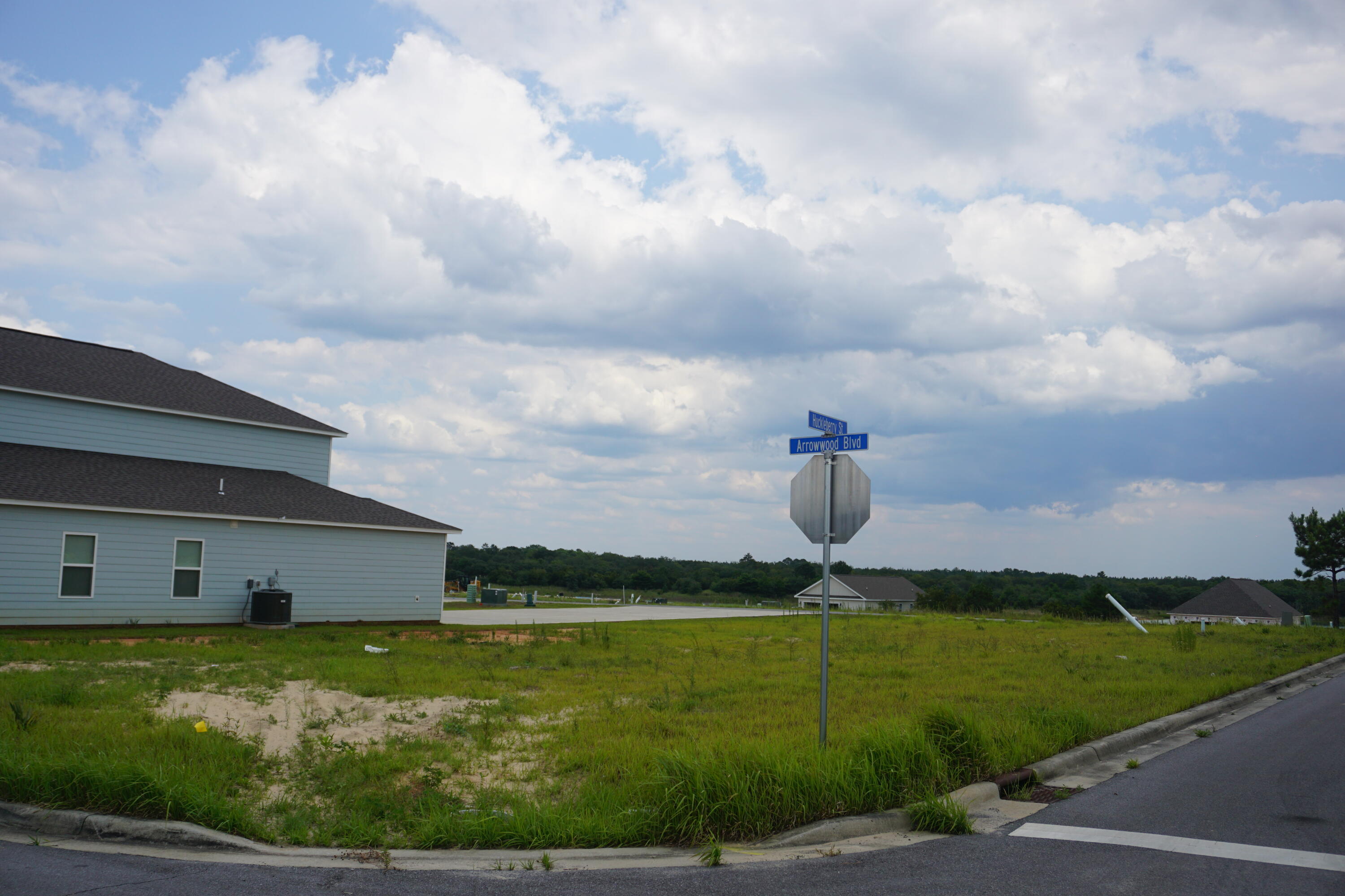 Owl's Head East - Land