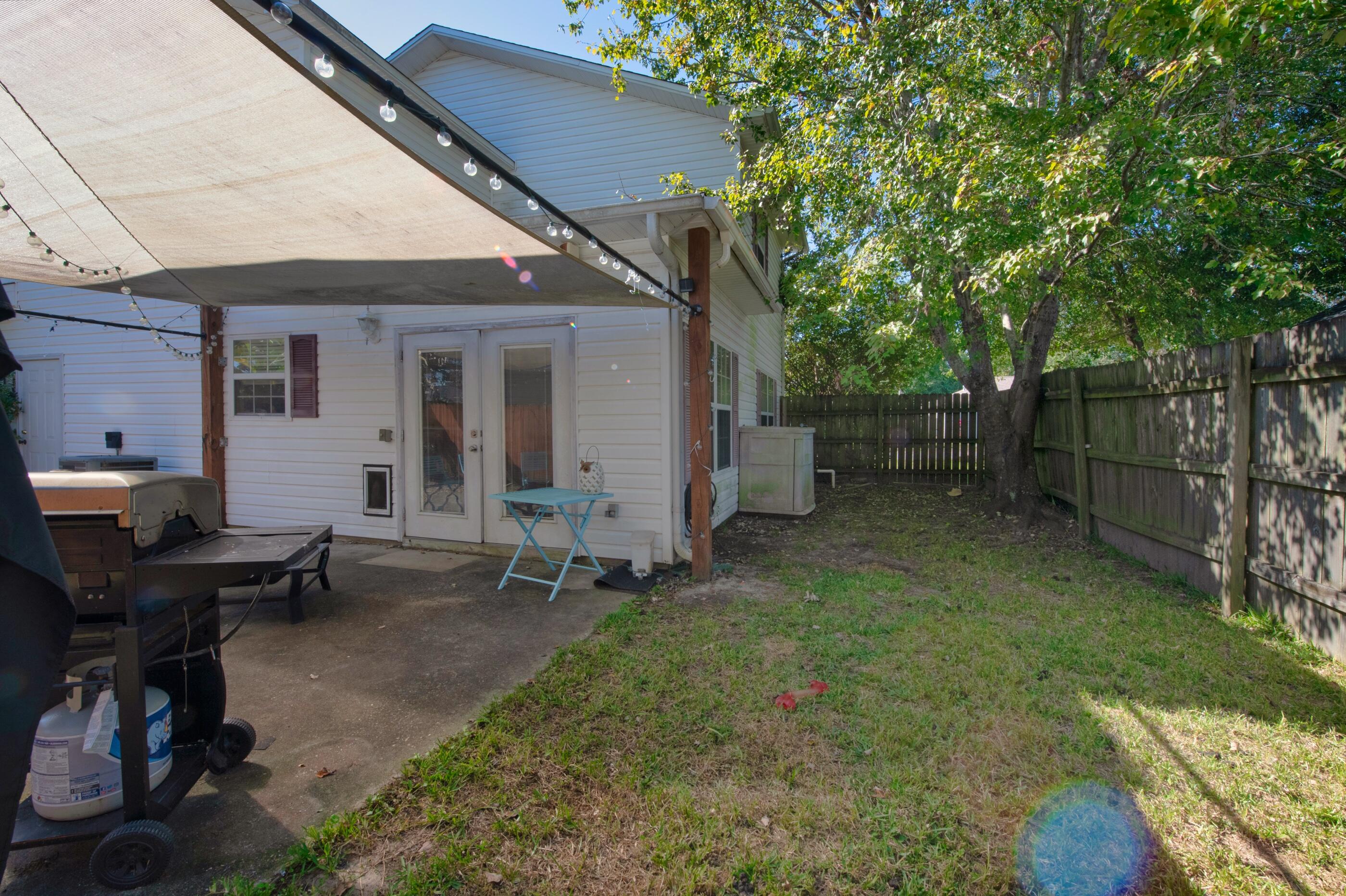 OAK PARK ESTATES 1ST ADD BLK A LOT 6 - Residential