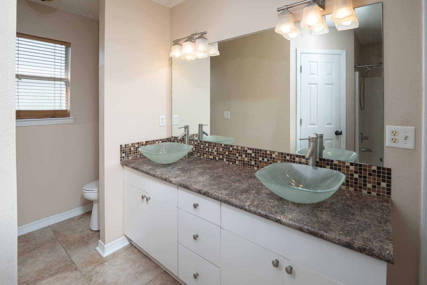 SOUTHWAY ESTATES 1ST ADDN - Residential