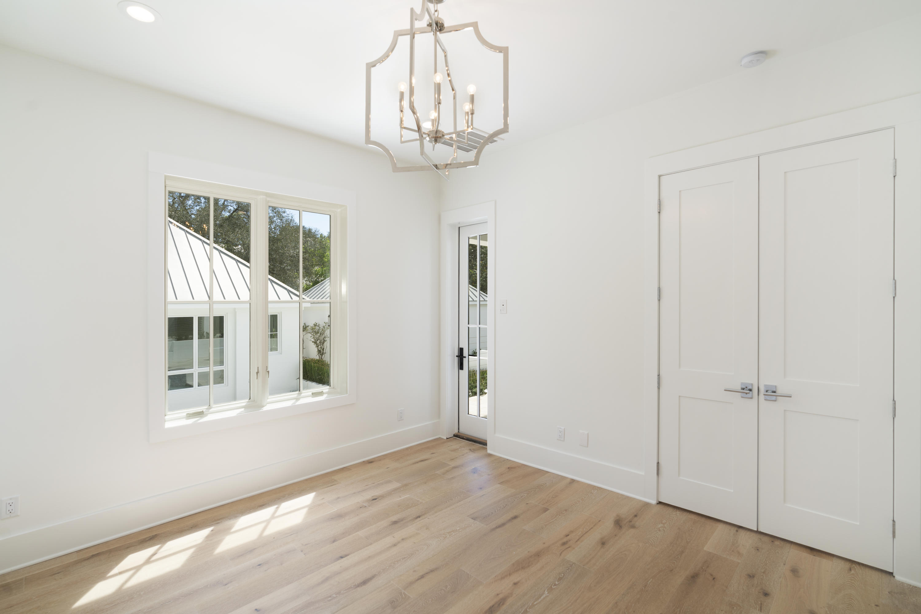 SEAGROVE 5TH ADDN - Residential