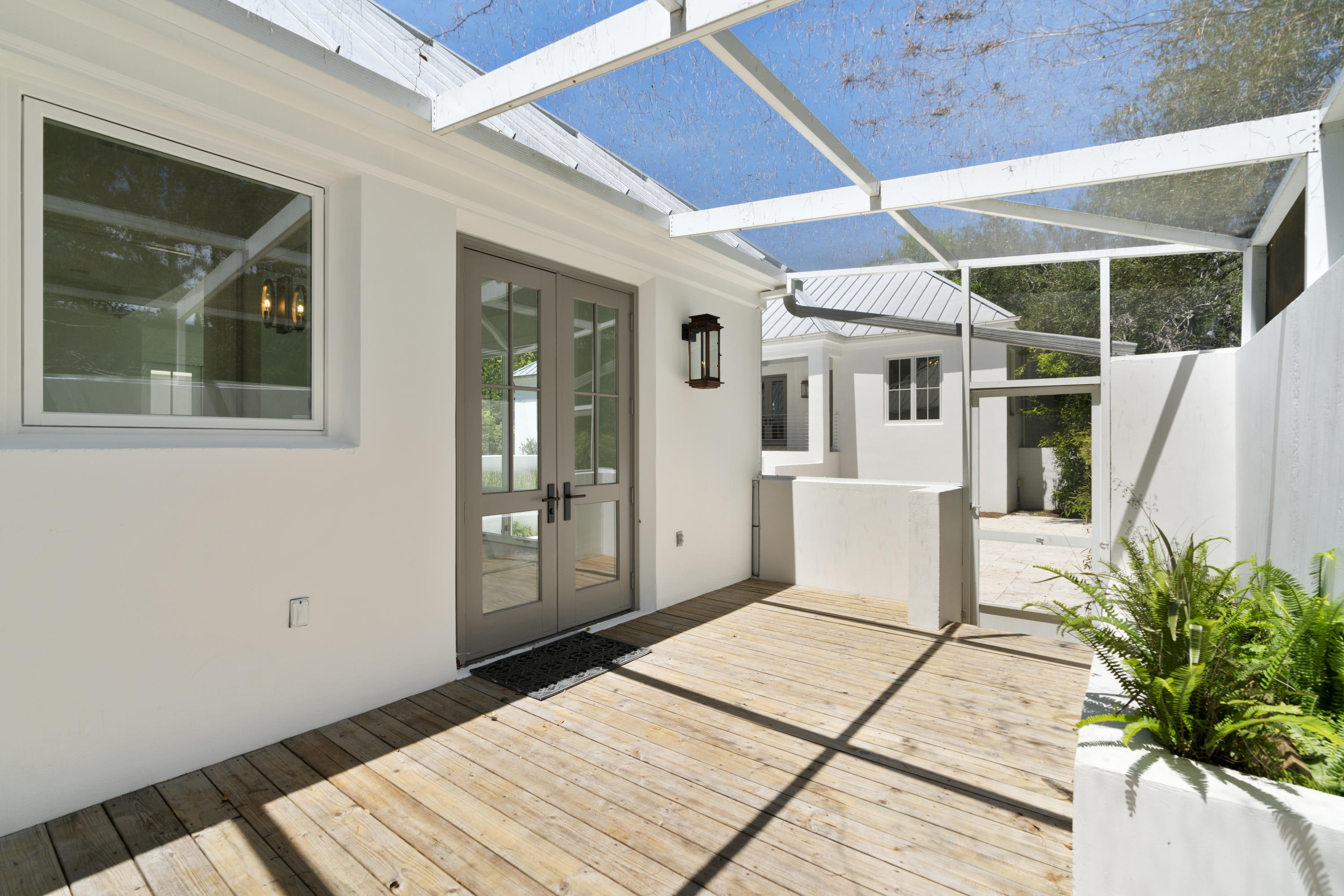 SEAGROVE 5TH ADDN - Residential