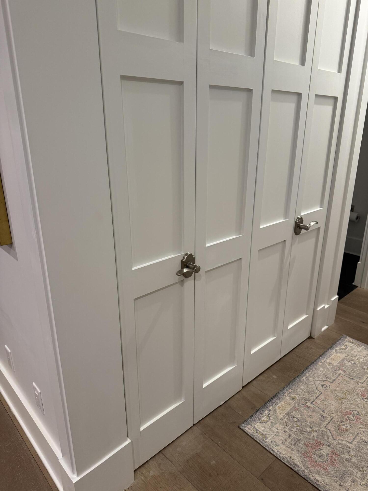 COTTAGES AT EASTERN LAKE - Residential