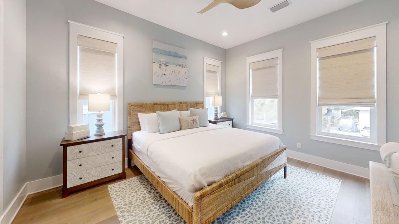 COTTAGES AT EASTERN LAKE - Residential