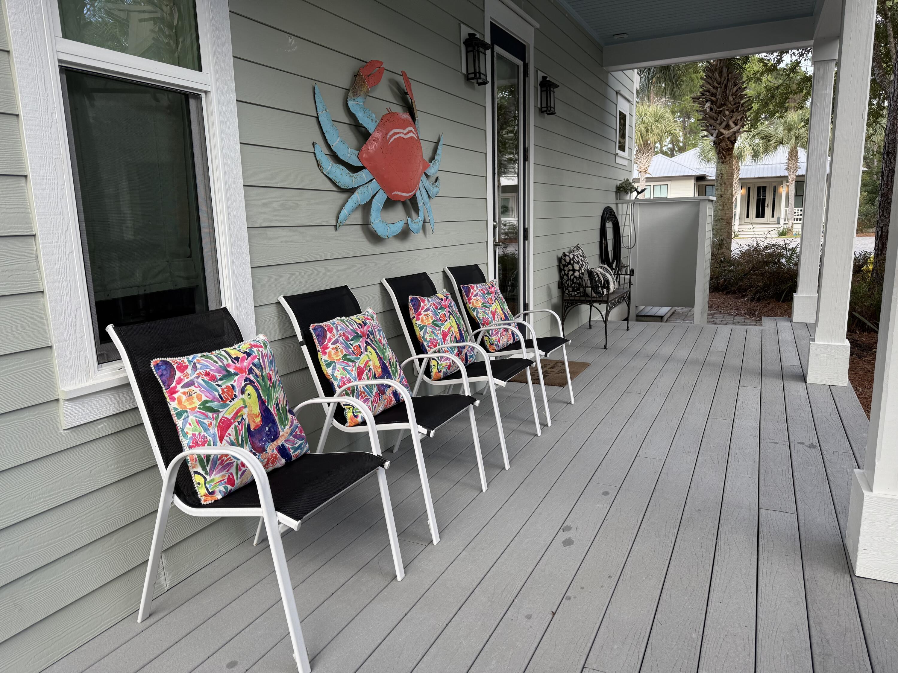 COTTAGES AT EASTERN LAKE - Residential