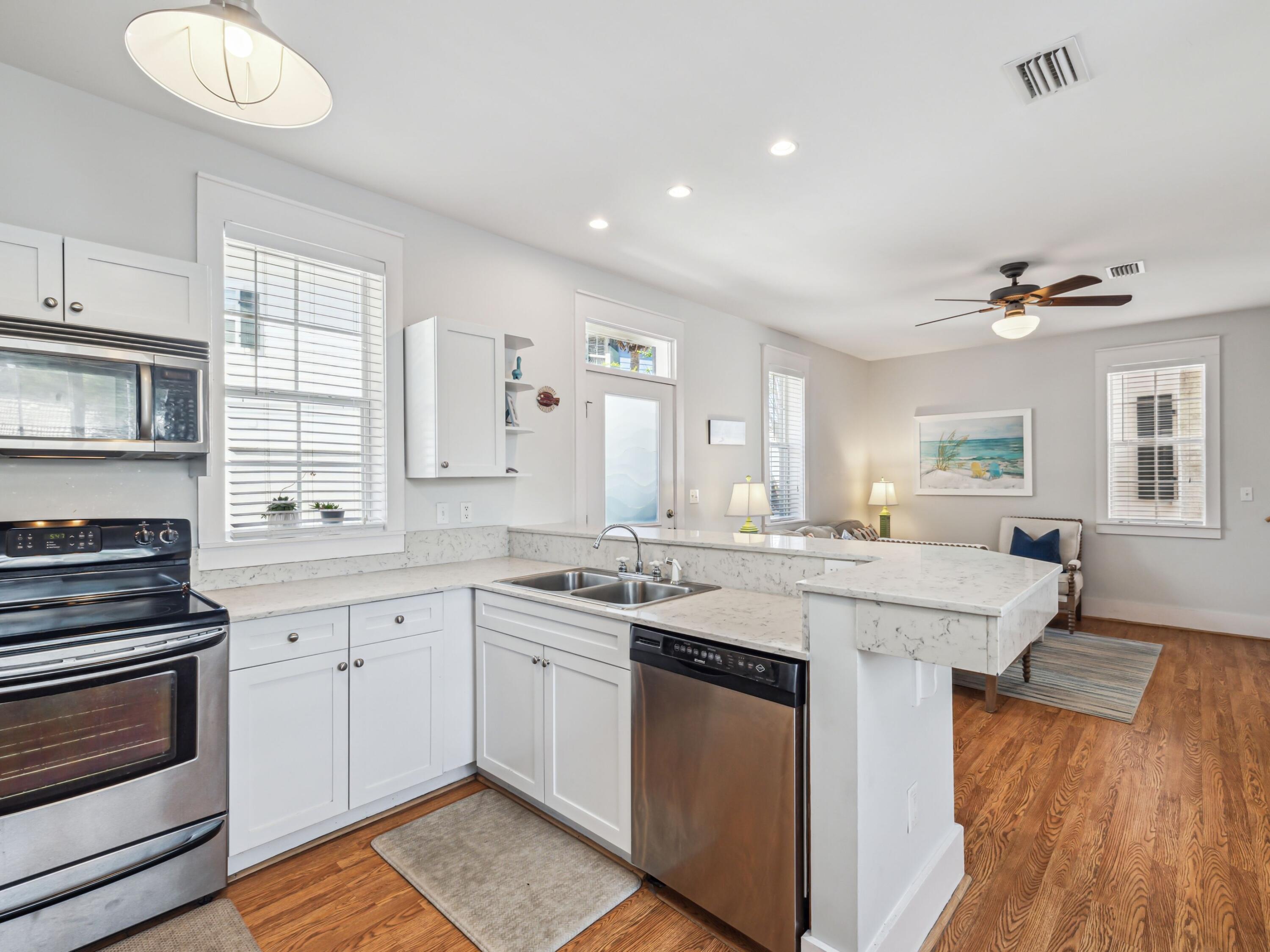 BUNGALOWS AT SEAGROVE BEACH - Residential