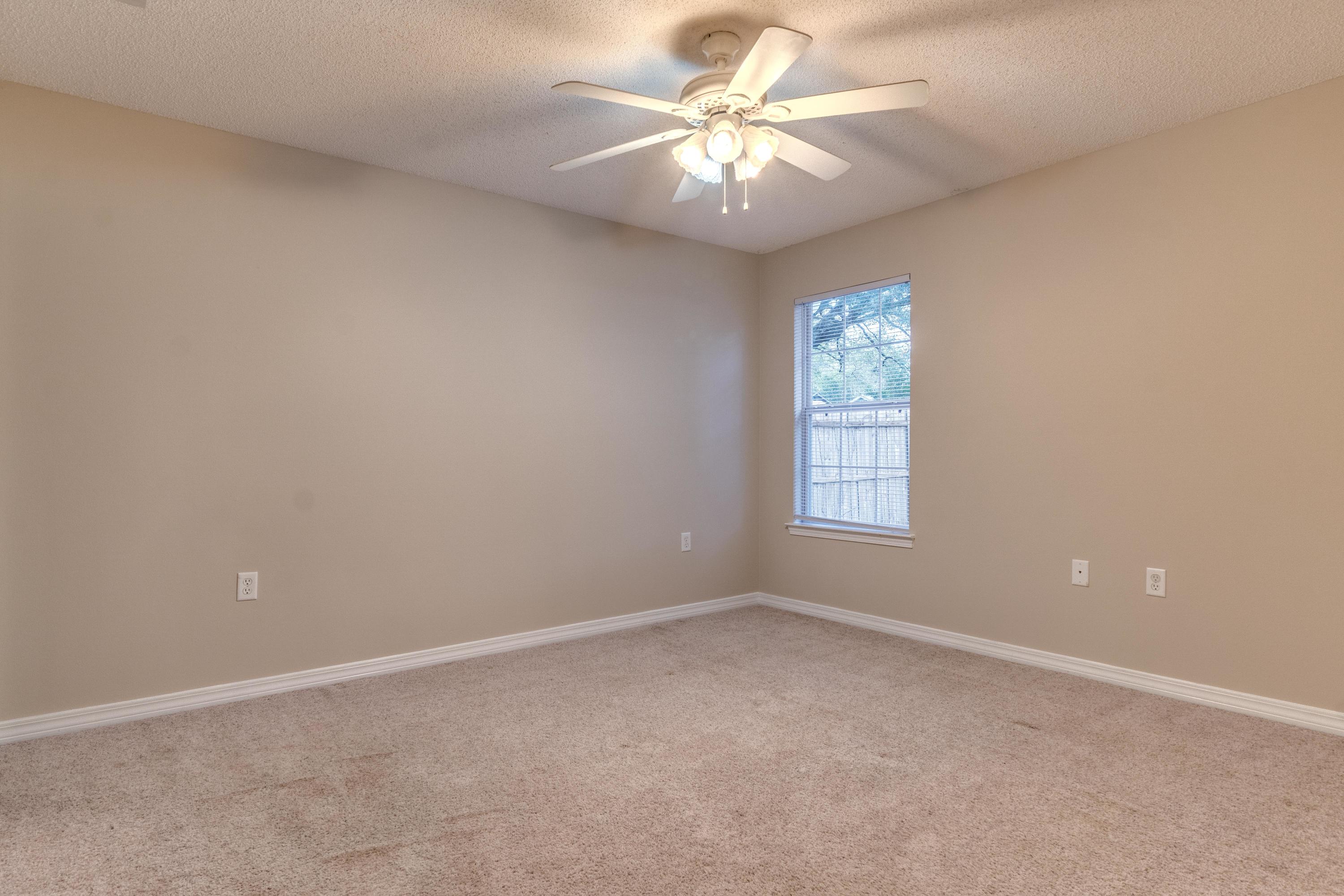 CRESTVIEW - Residential