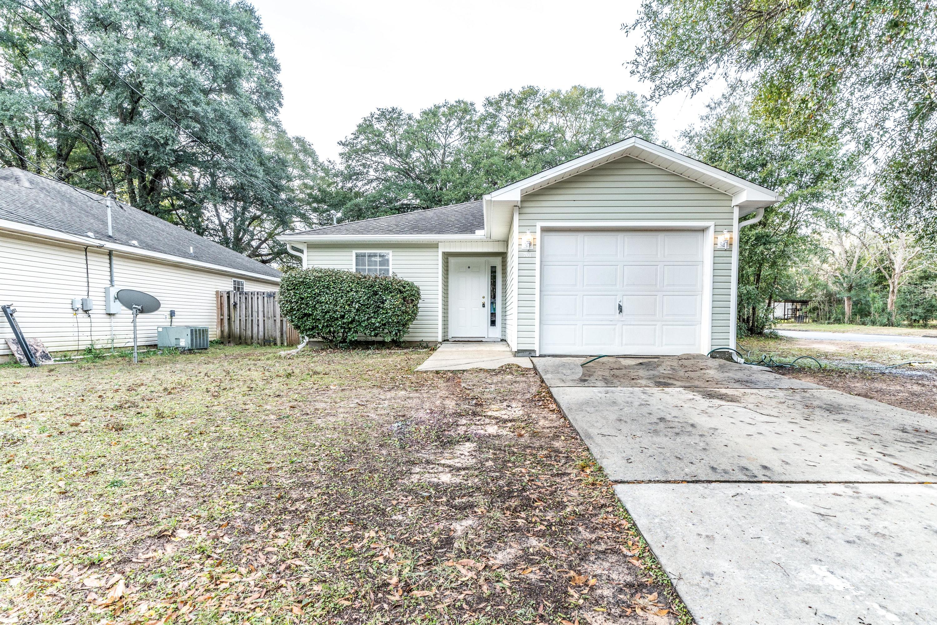 CRESTVIEW - Residential