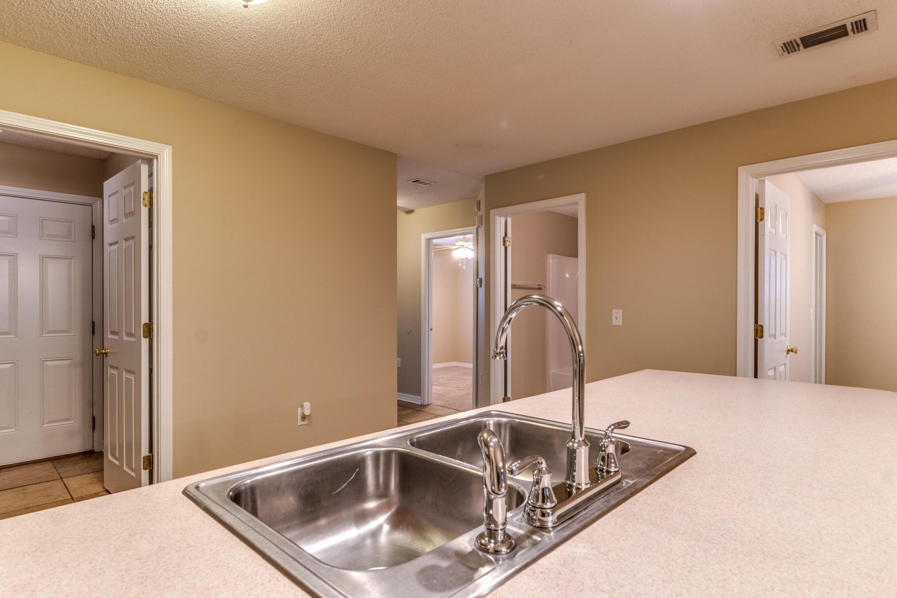 CRESTVIEW - Residential