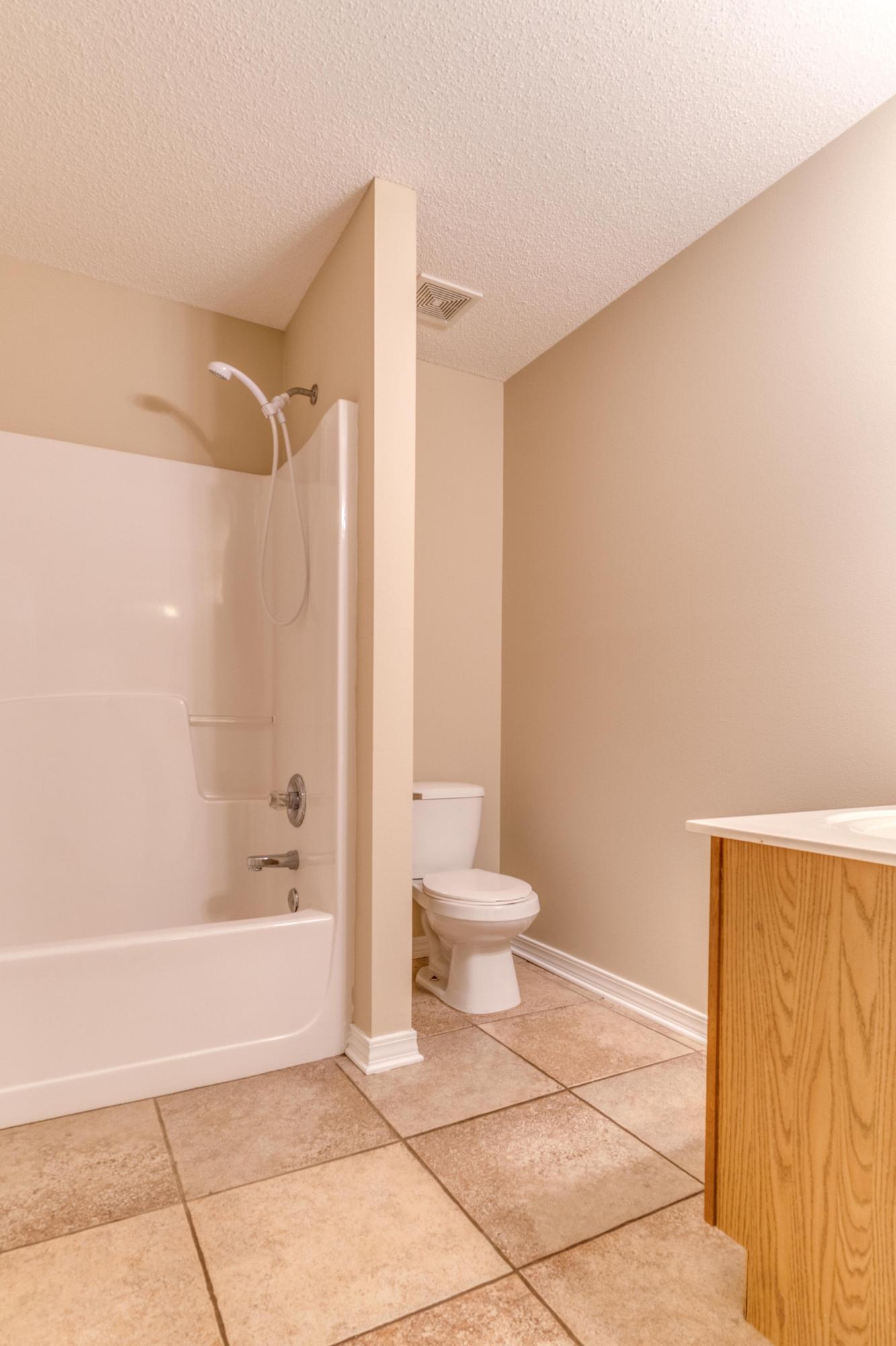 CRESTVIEW - Residential