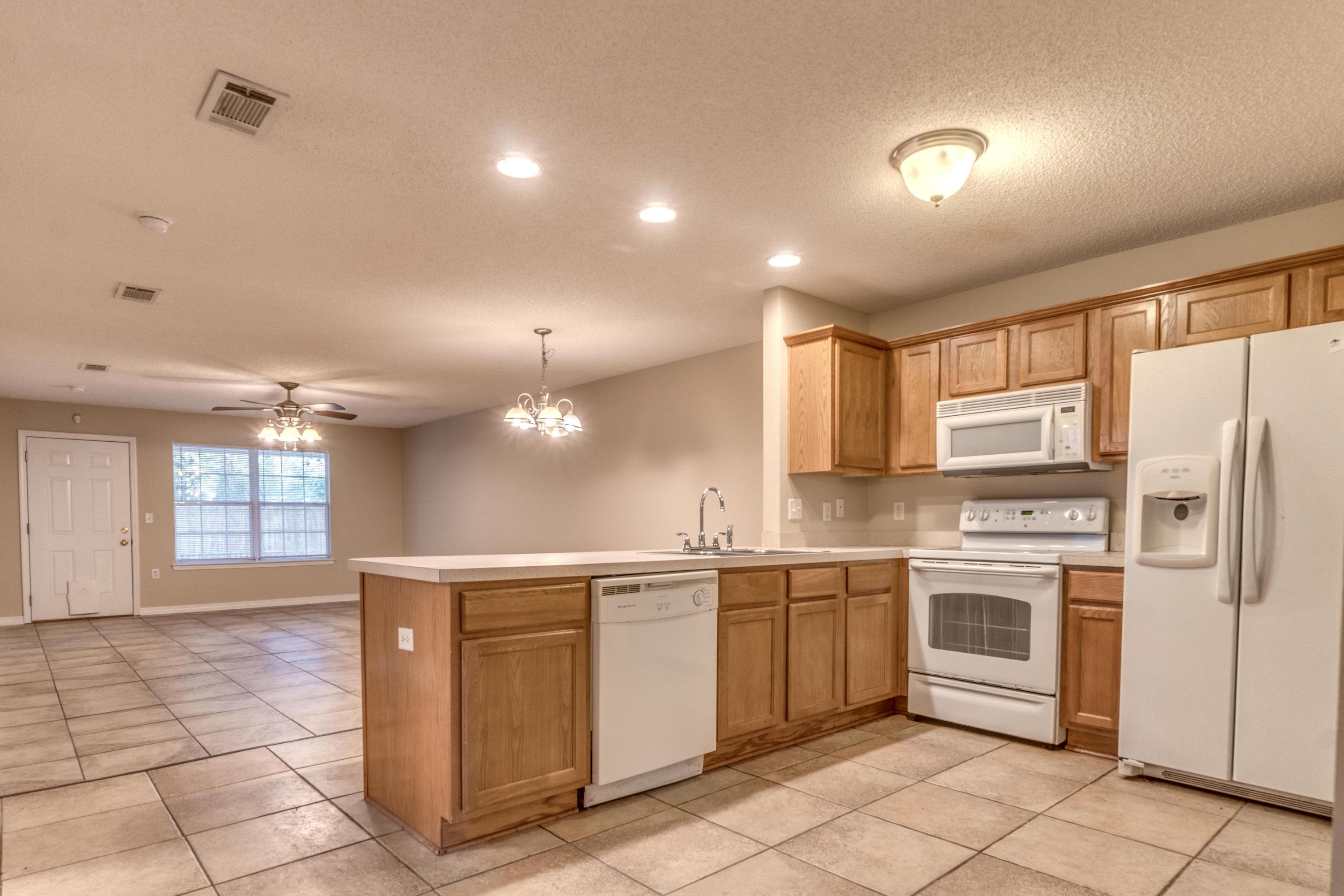 CRESTVIEW - Residential