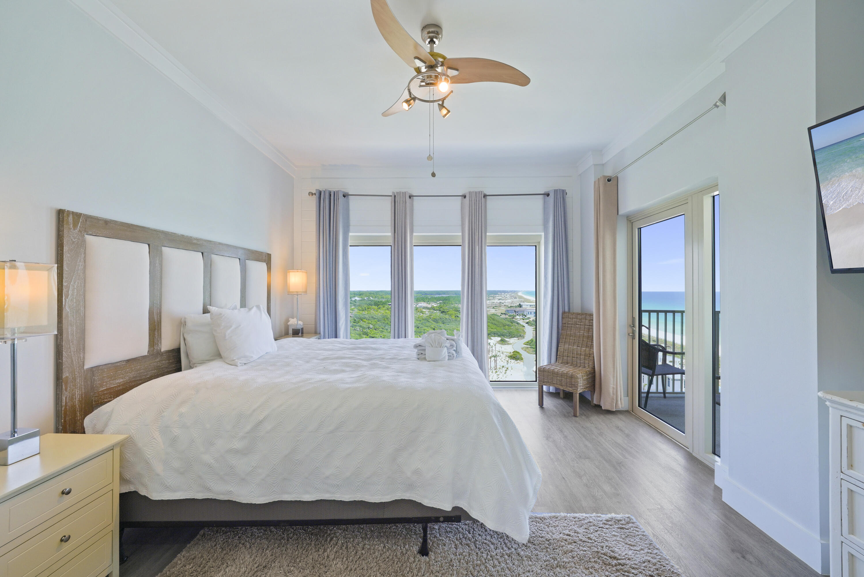 TOPS'L BEACH MANOR - Residential