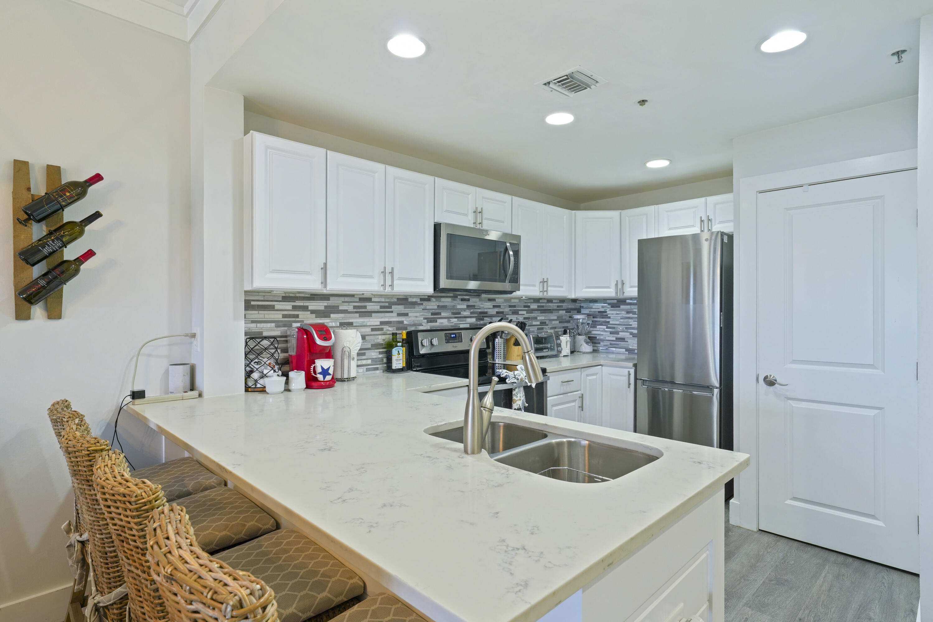 TOPS'L BEACH MANOR - Residential