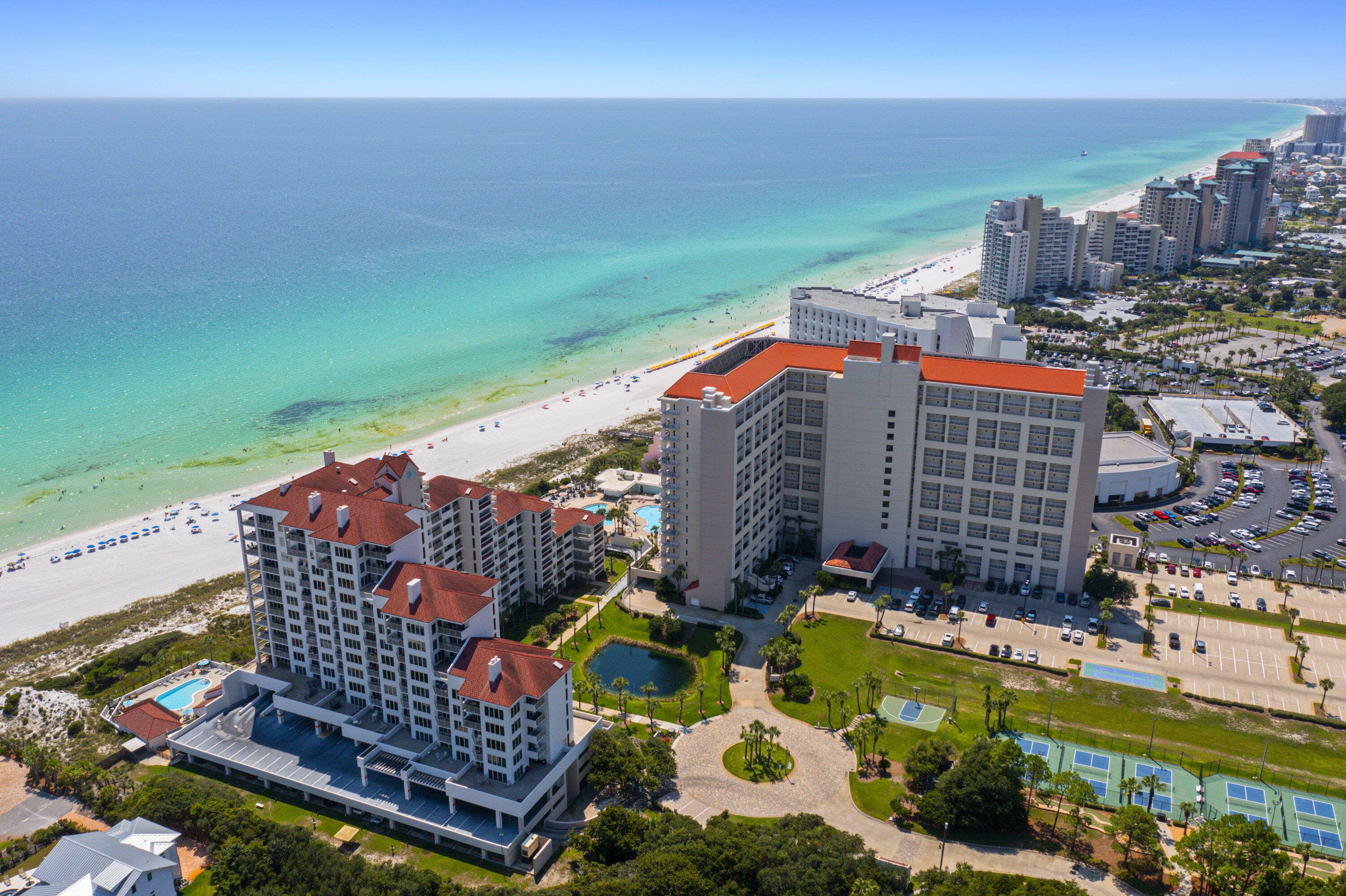 TOPS'L BEACH MANOR - Residential
