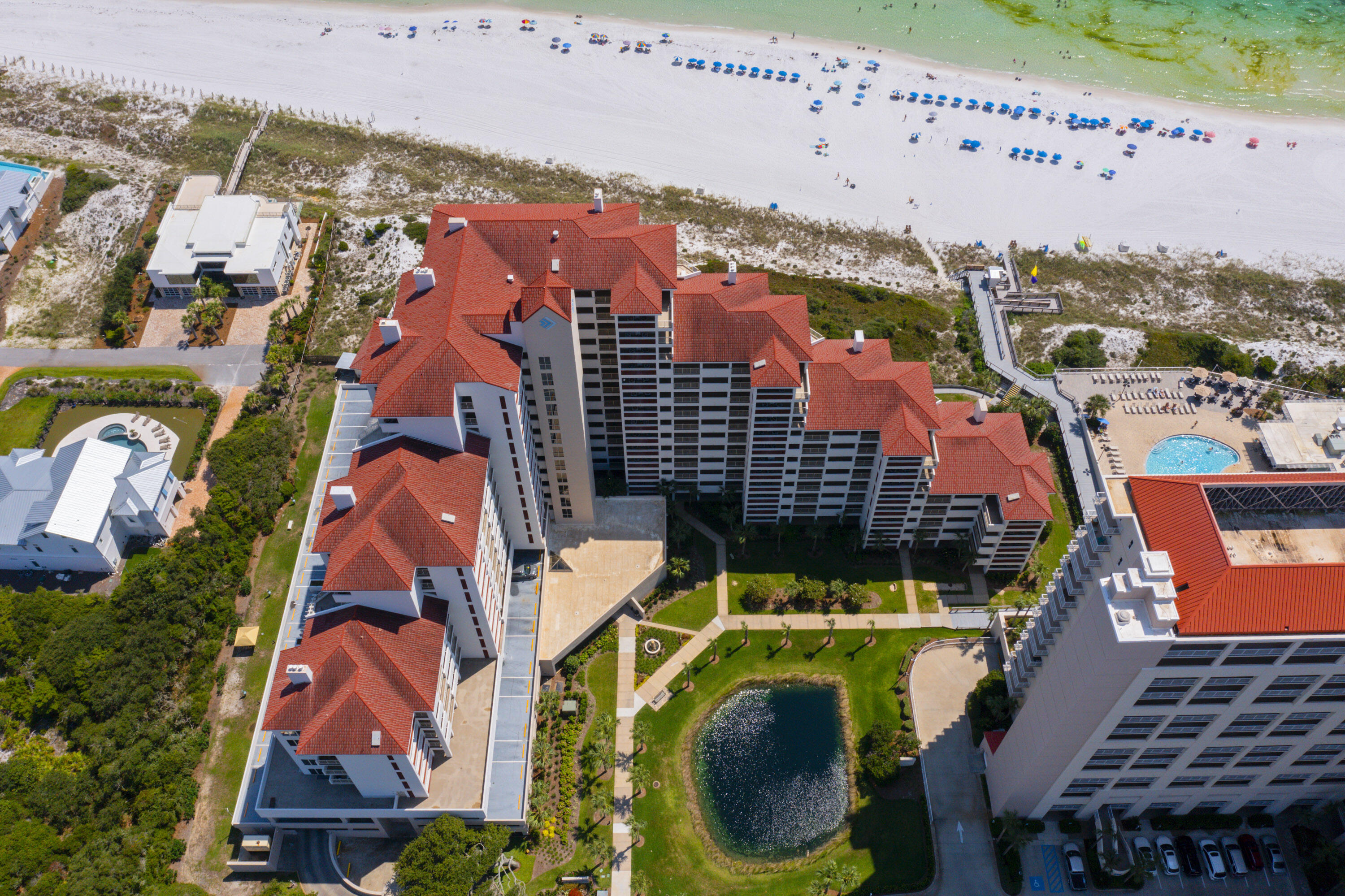 TOPS'L BEACH MANOR - Residential