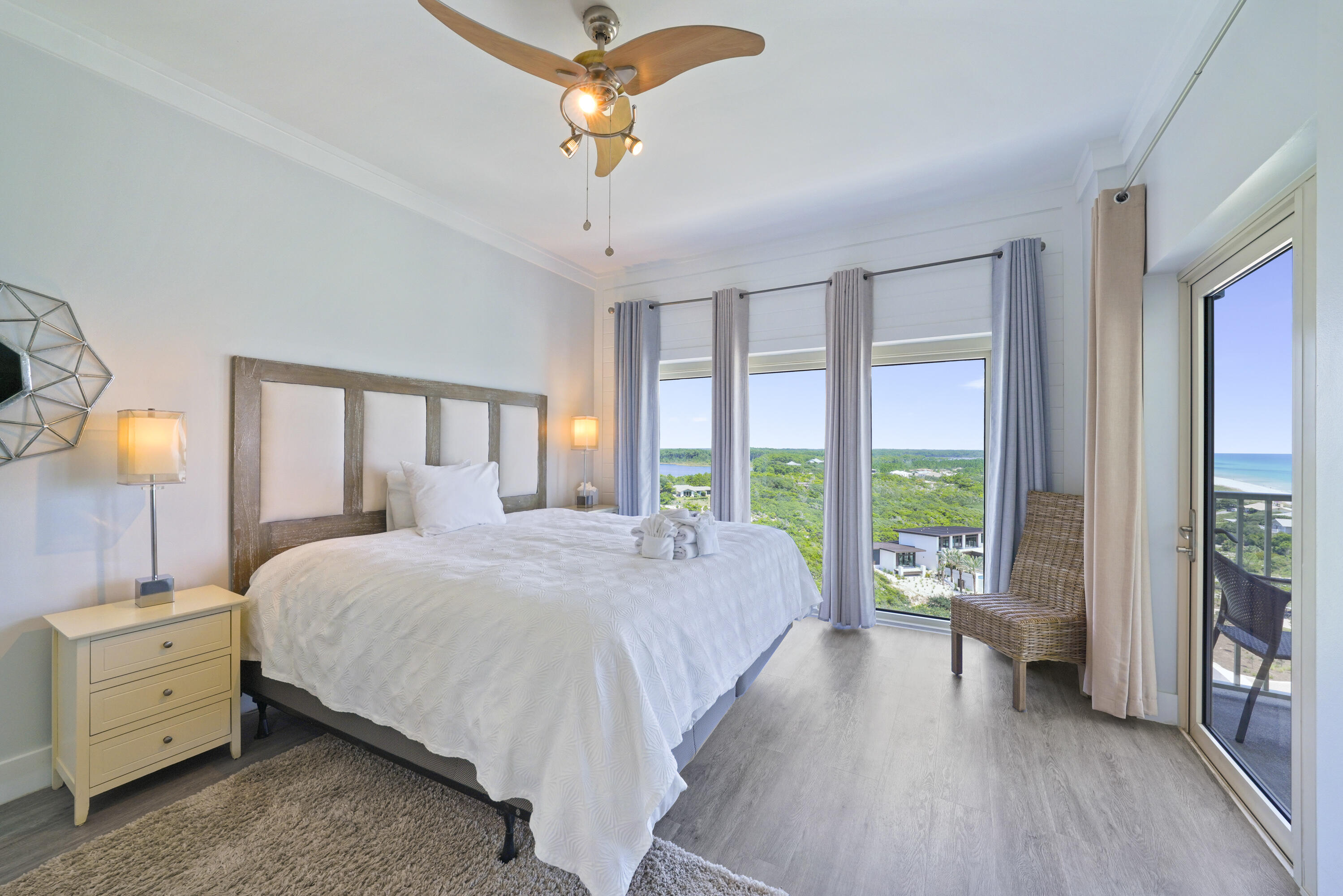 TOPS'L BEACH MANOR - Residential
