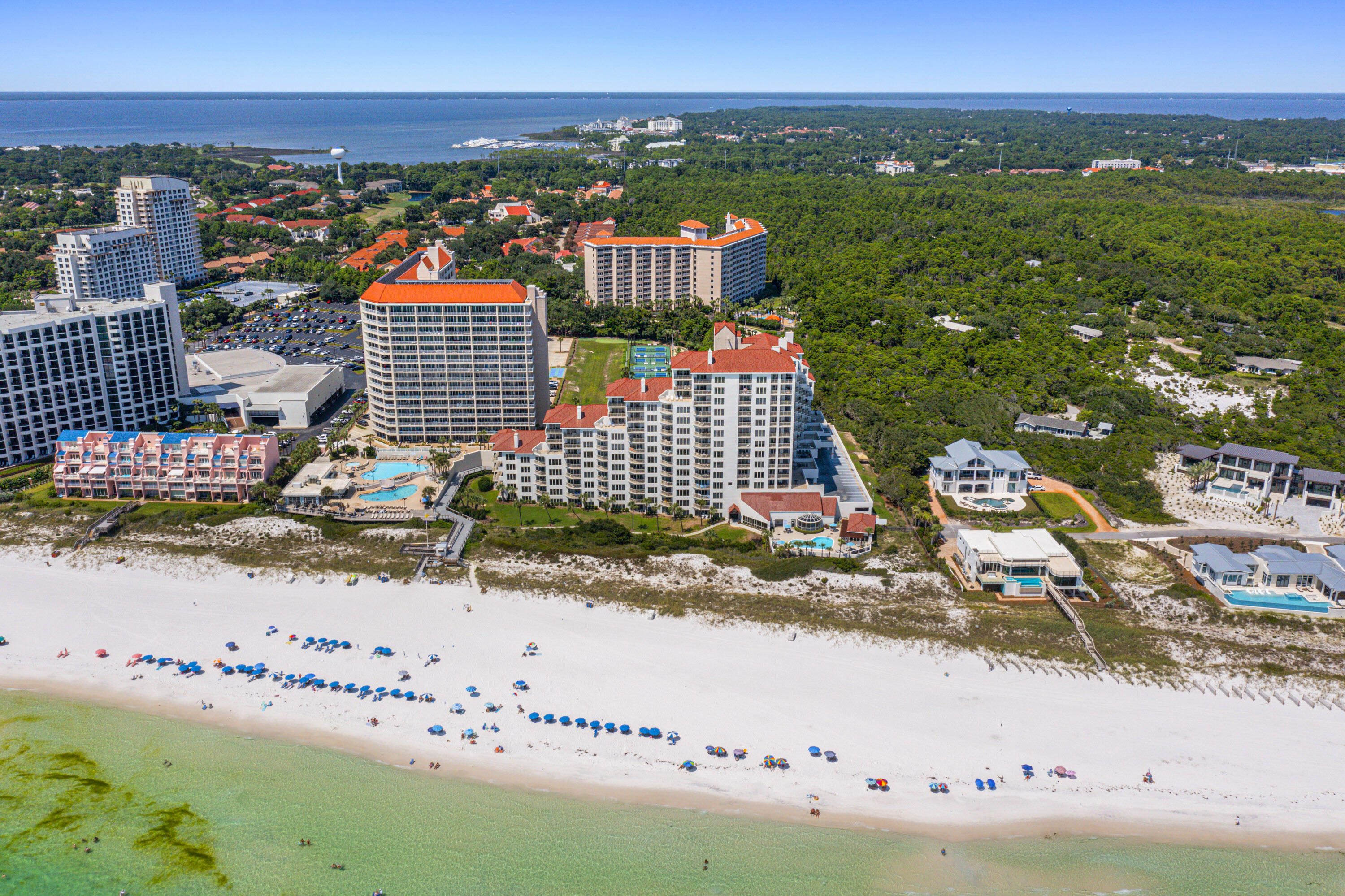 TOPS'L BEACH MANOR - Residential
