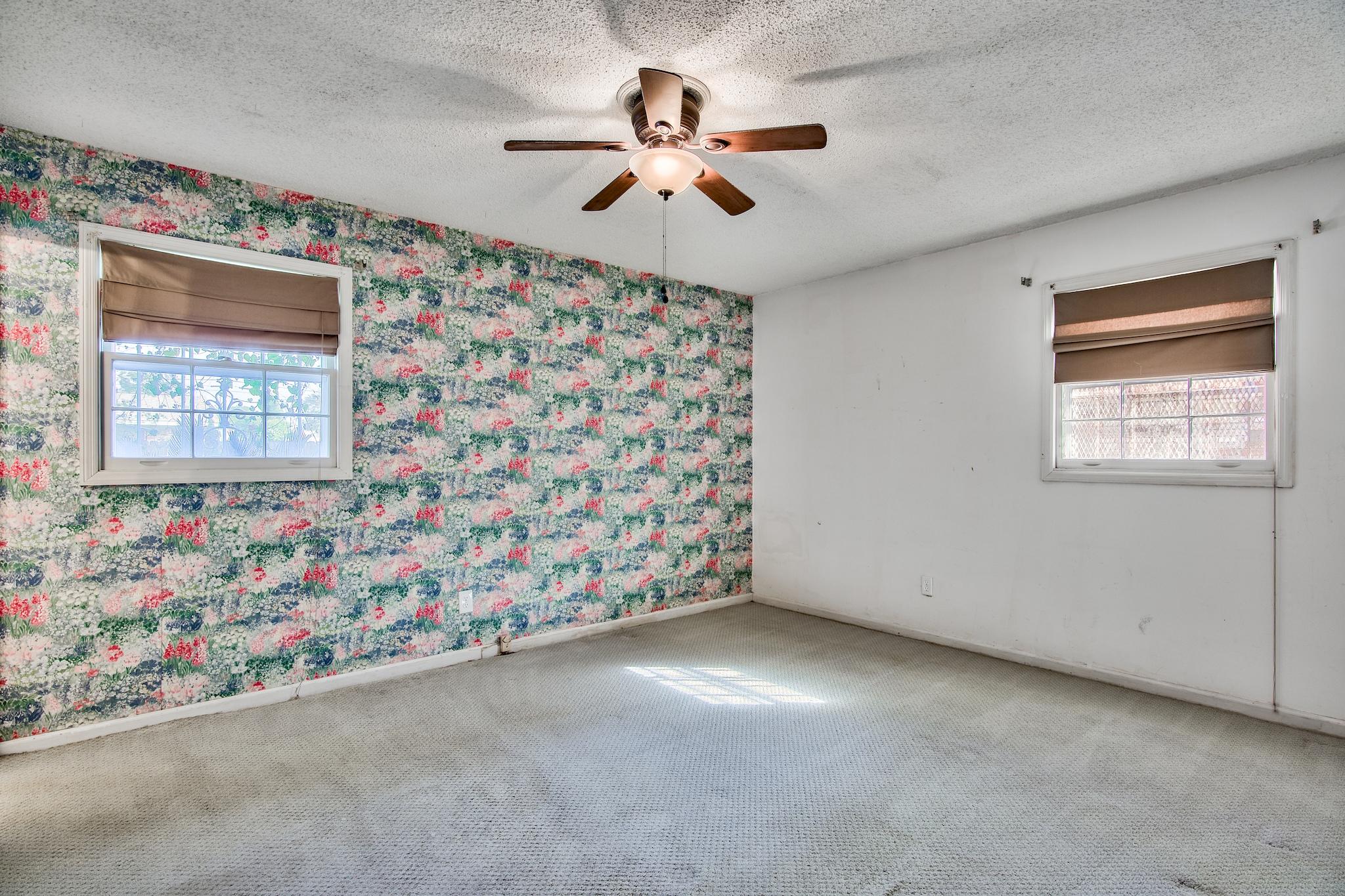 EAU CLAIRE ESTATES - Residential