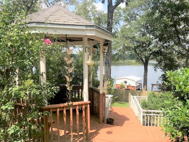 PIPERS LANDING - Residential