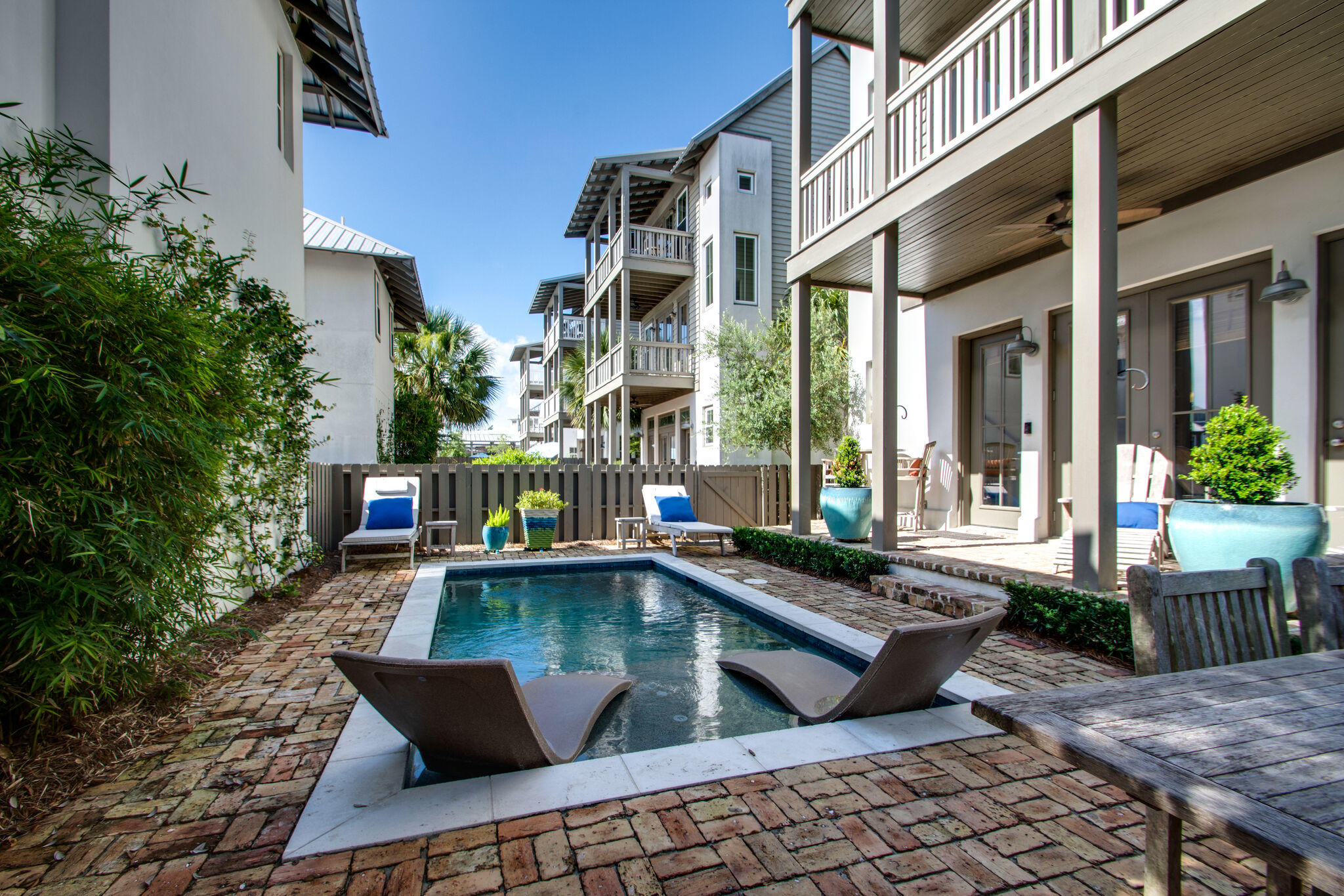 Costa Carina - Residential