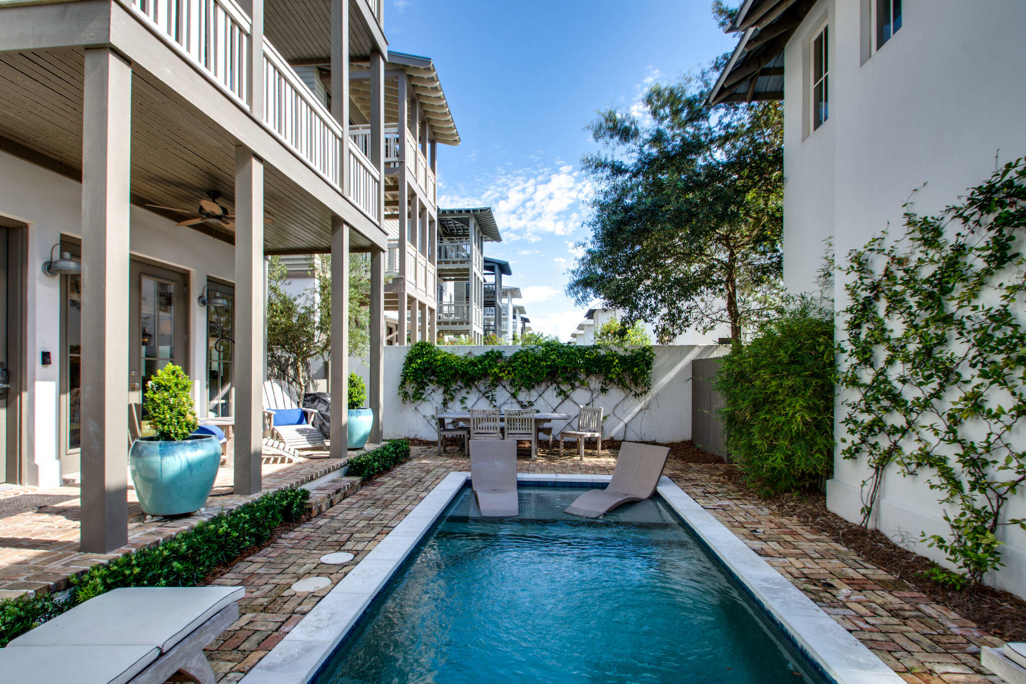 Costa Carina - Residential