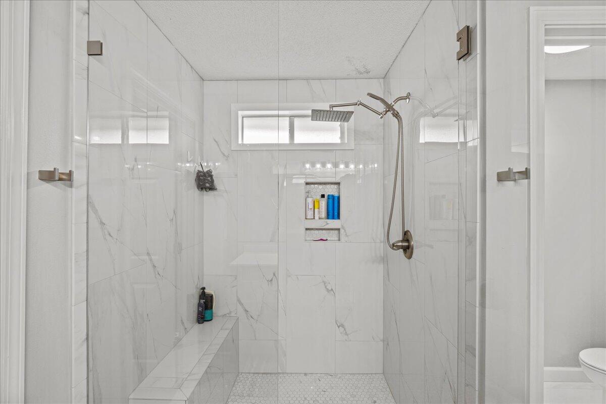 RAINTREE ESTATES - Residential