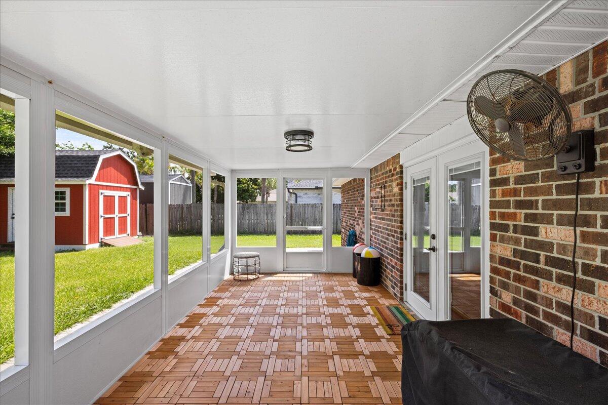 RAINTREE ESTATES - Residential