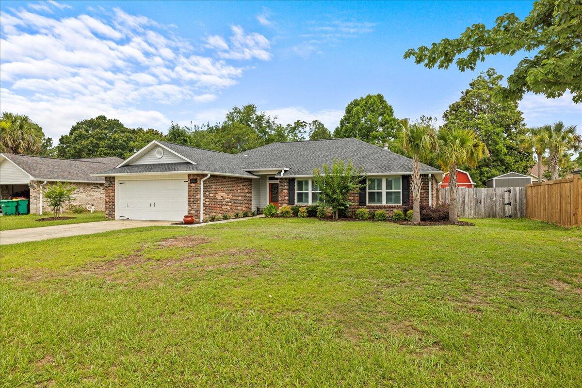 RAINTREE ESTATES - Residential