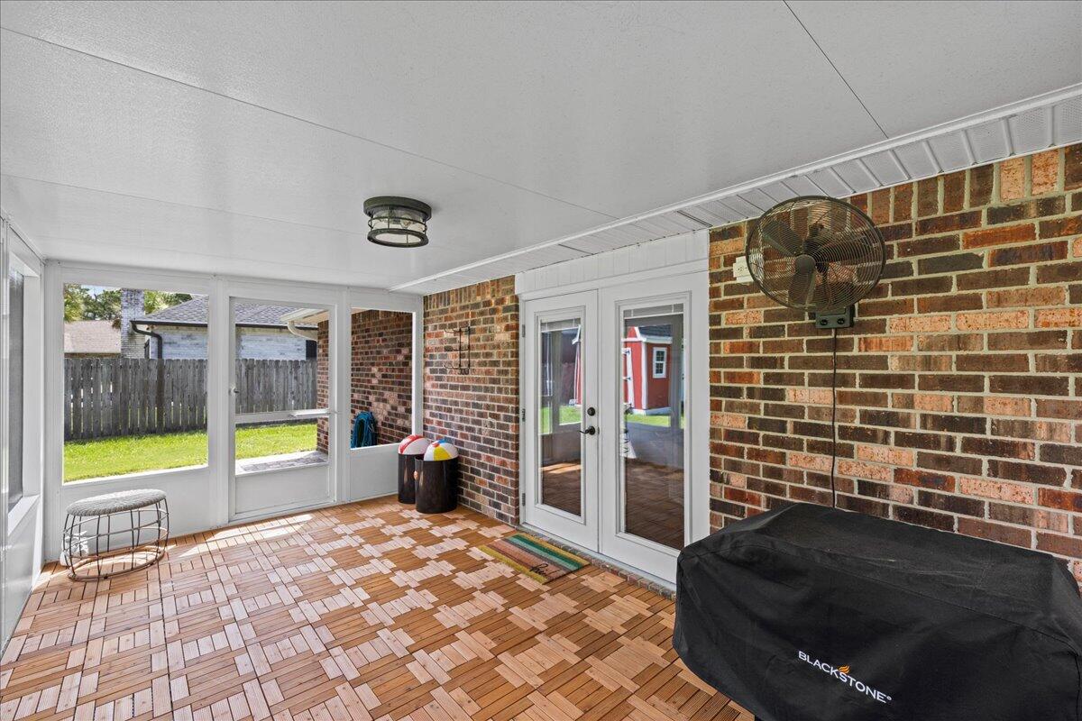 RAINTREE ESTATES - Residential