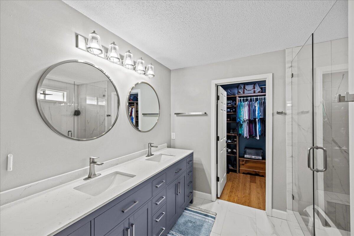 RAINTREE ESTATES - Residential