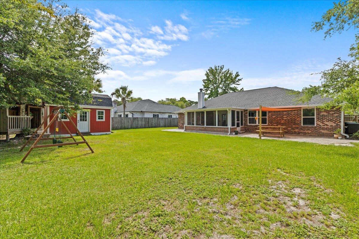 RAINTREE ESTATES - Residential