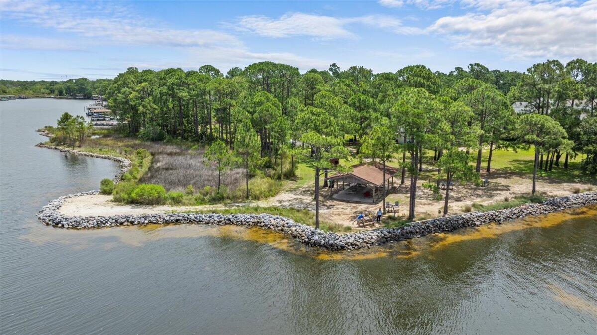 RAINTREE ESTATES - Residential