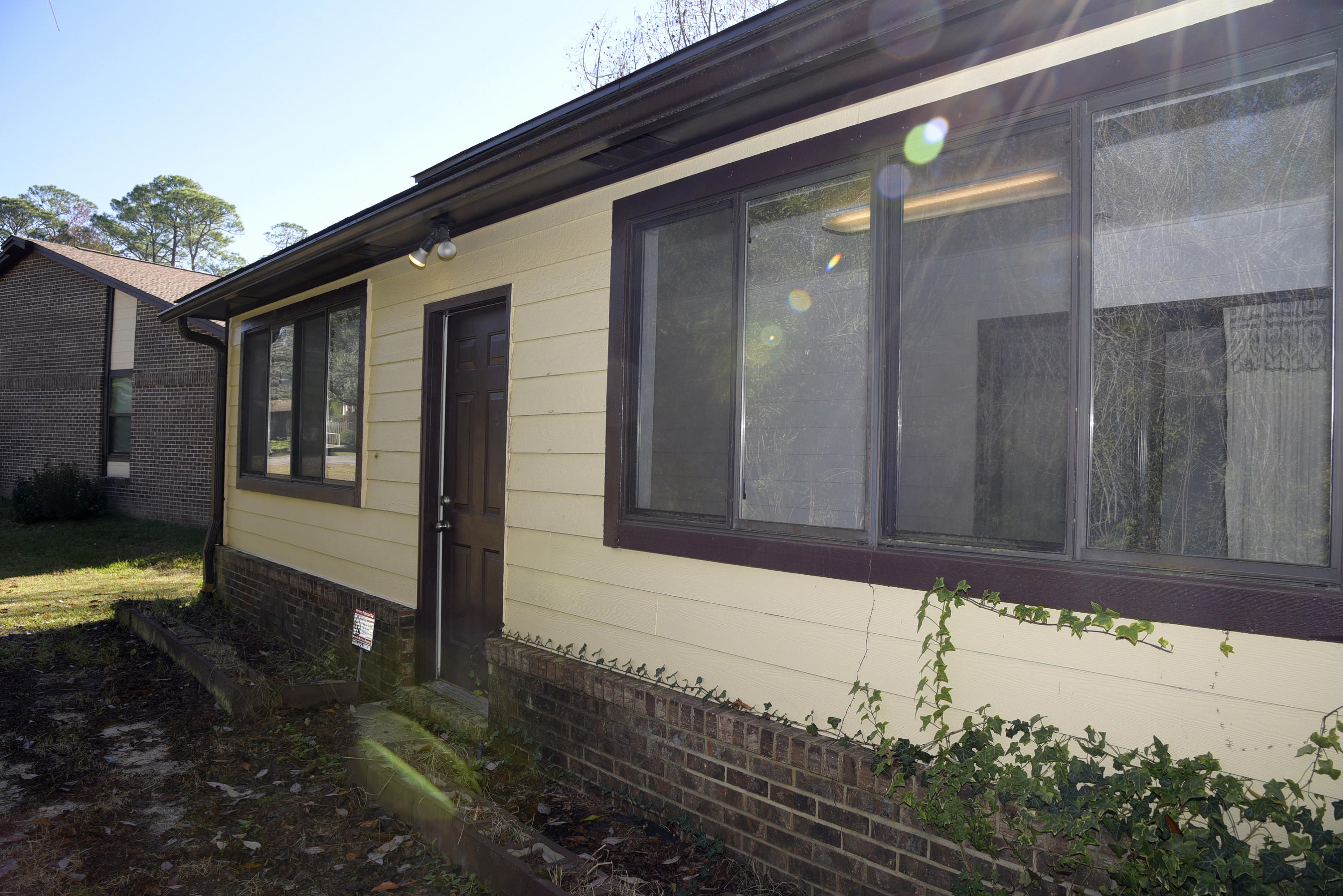 HIDDEN COVE T/H - Residential Lease