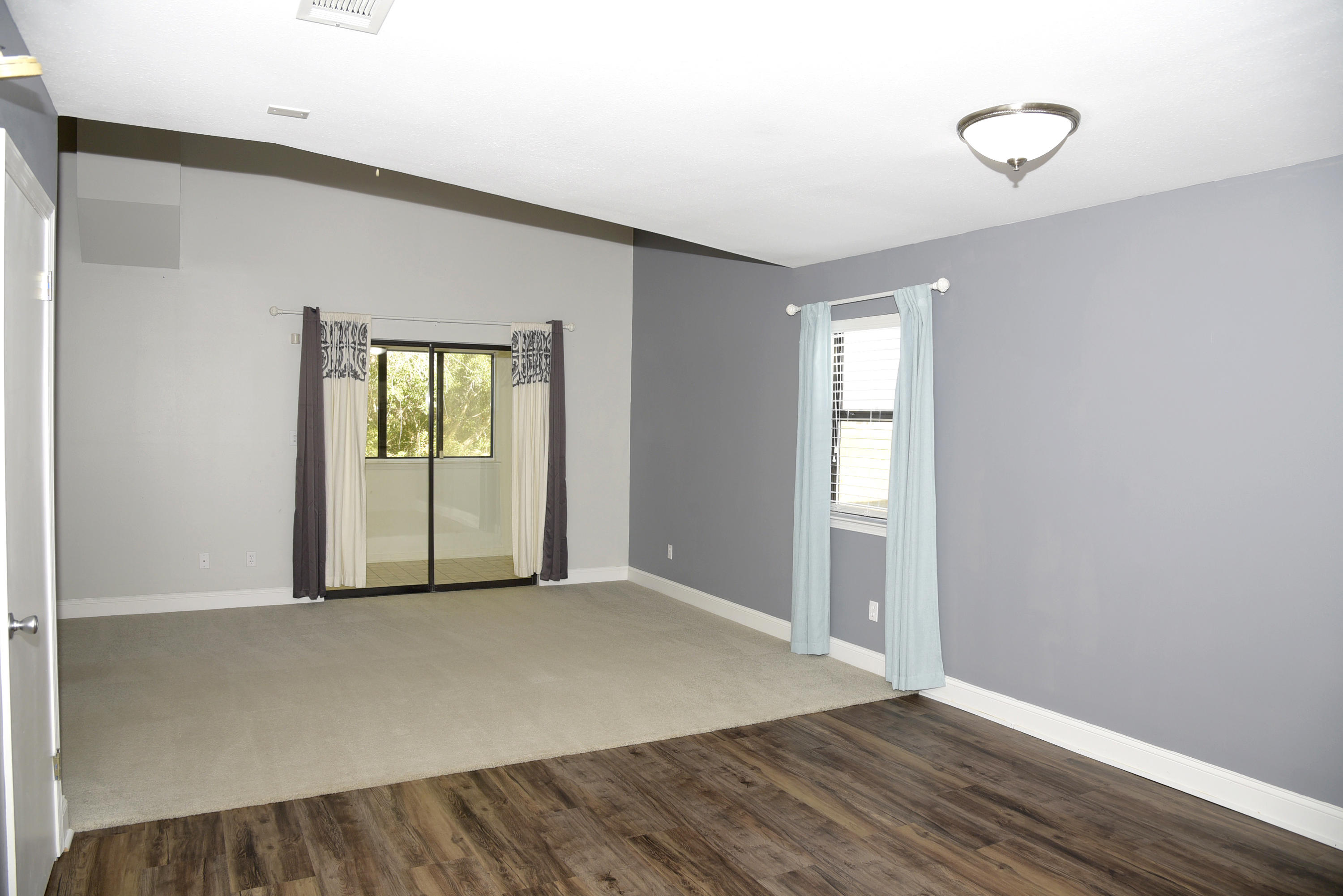 HIDDEN COVE T/H - Residential Lease