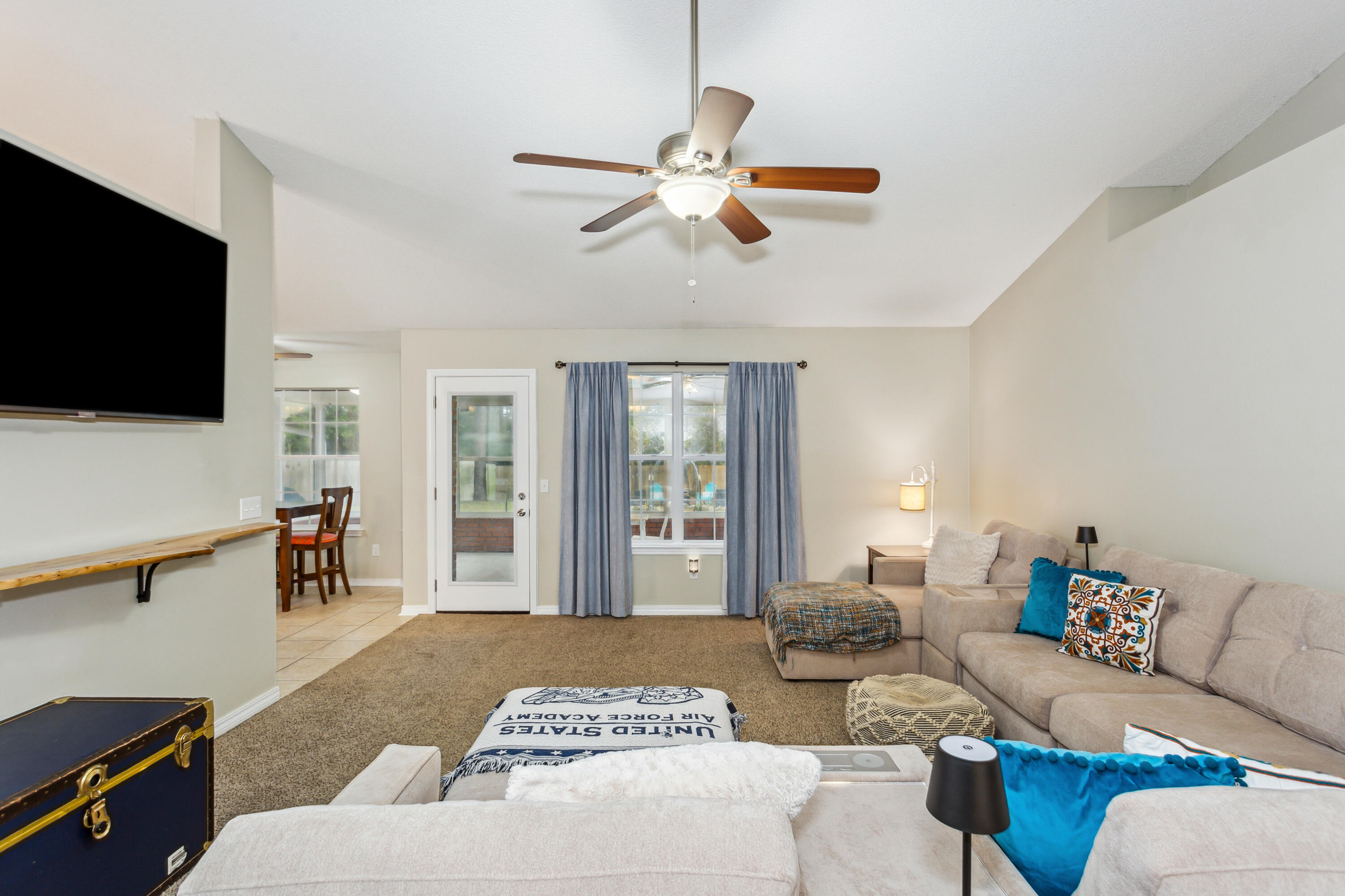 HOLLEY BY THE SEA - Residential
