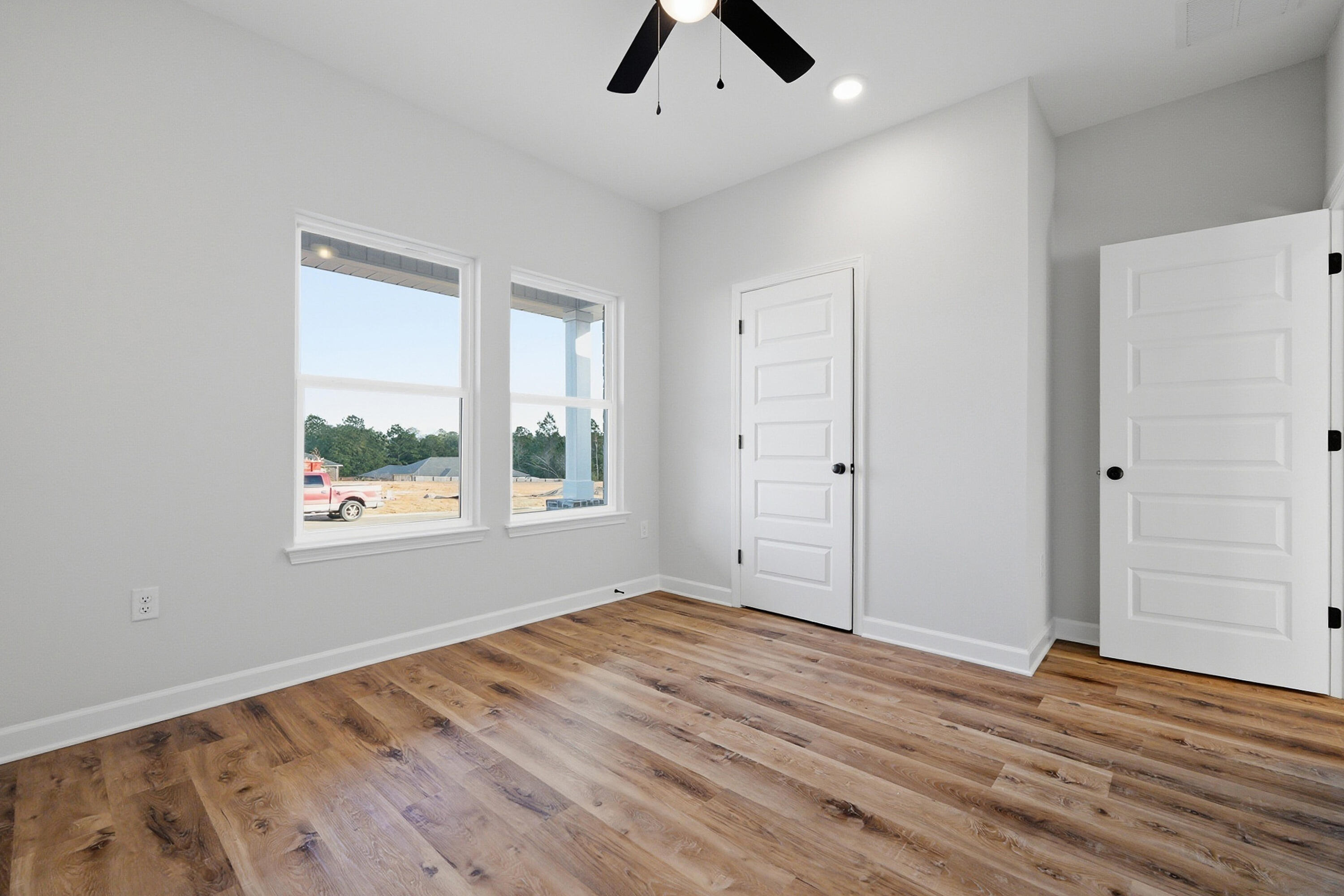 BARTON'S BEND - Residential