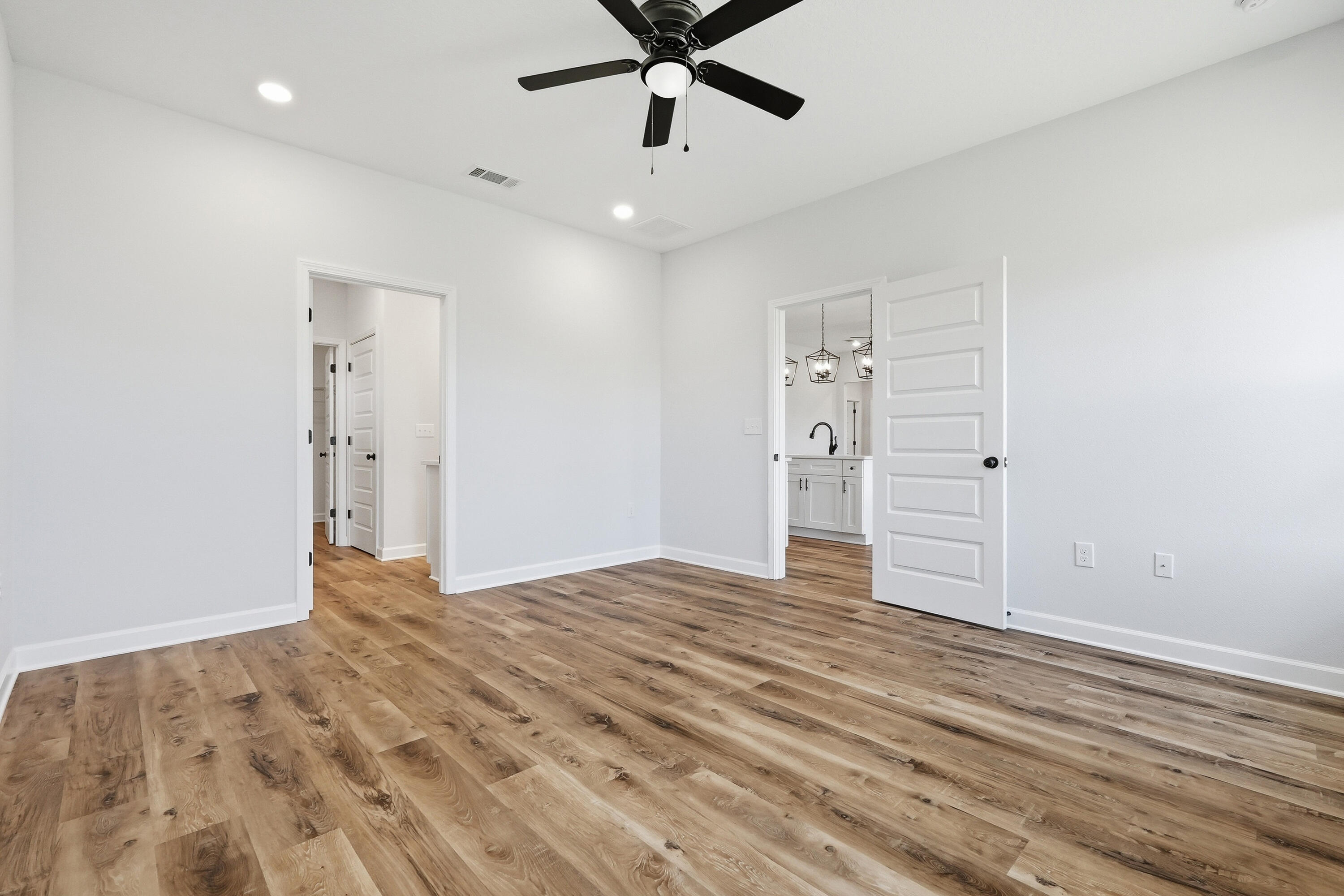 BARTON'S BEND - Residential