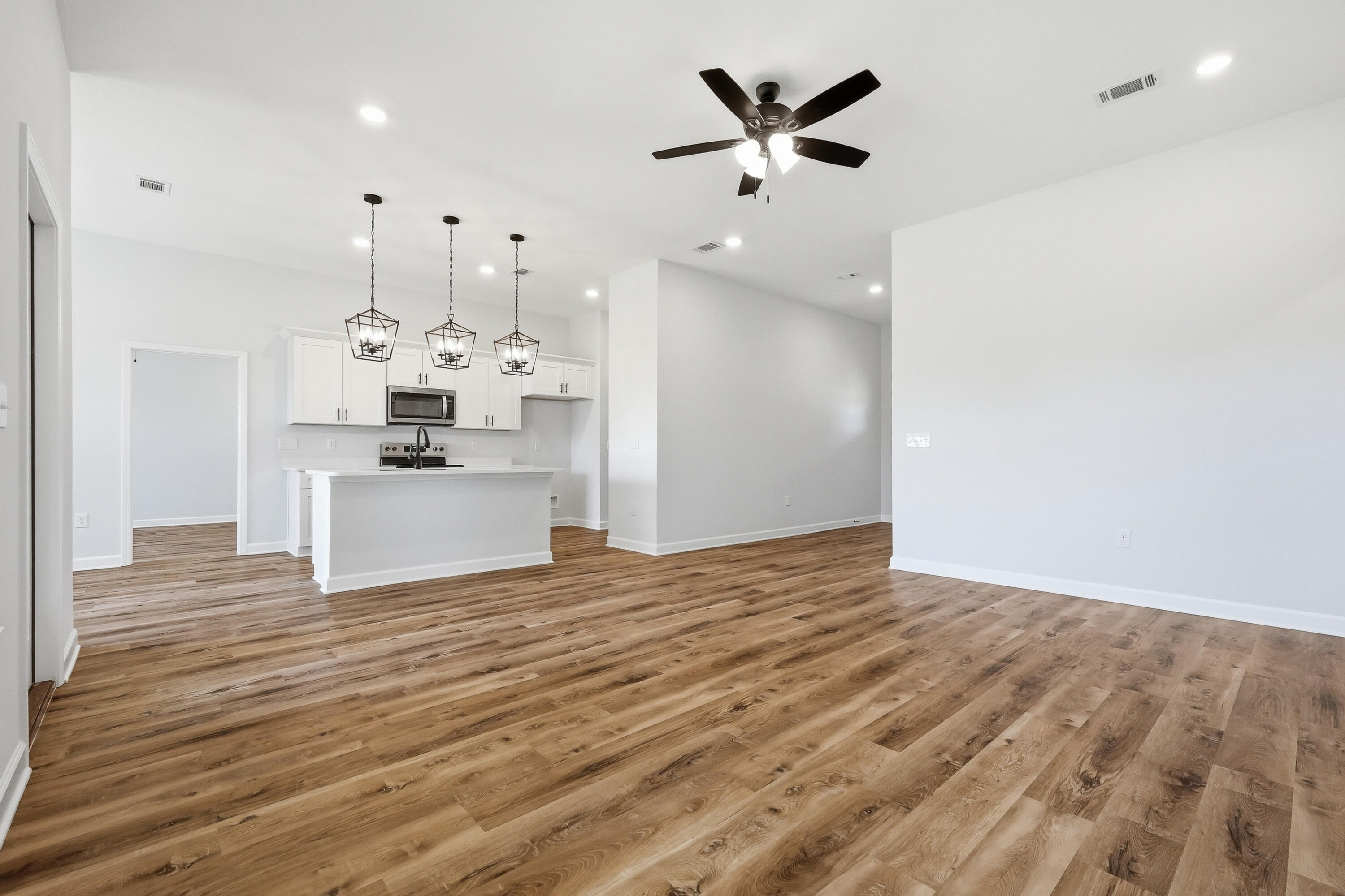 BARTON'S BEND - Residential