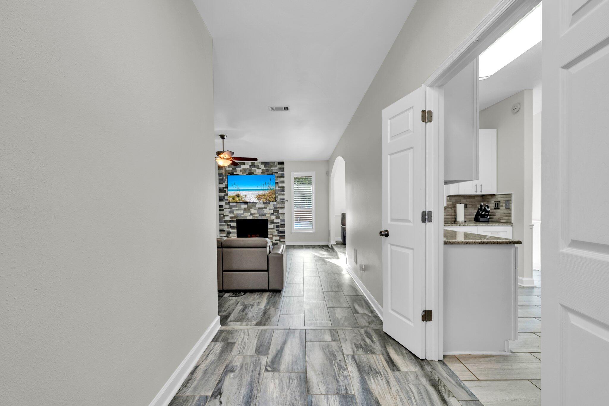 RIDGE WOOD MANOR - Residential