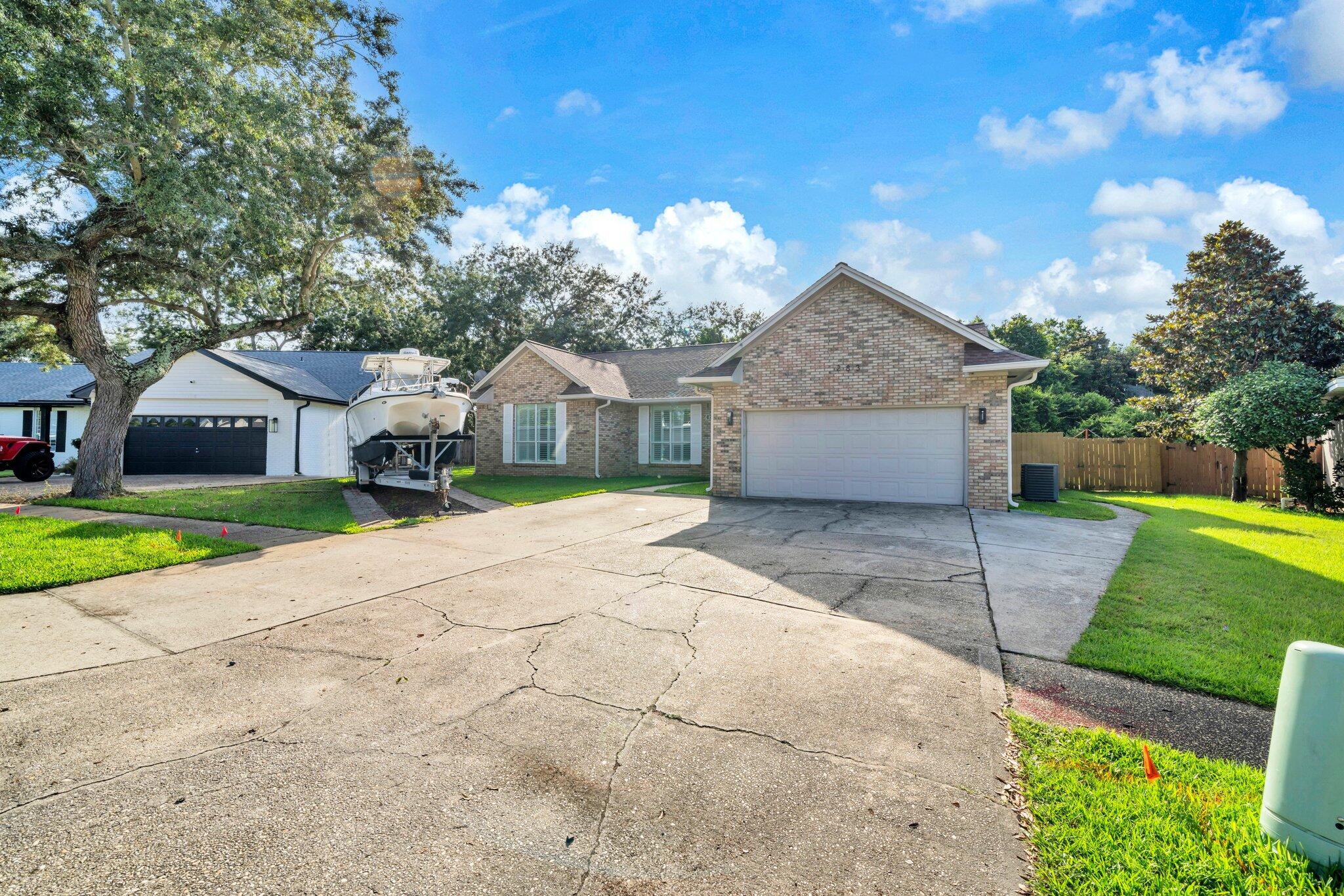 RIDGE WOOD MANOR - Residential