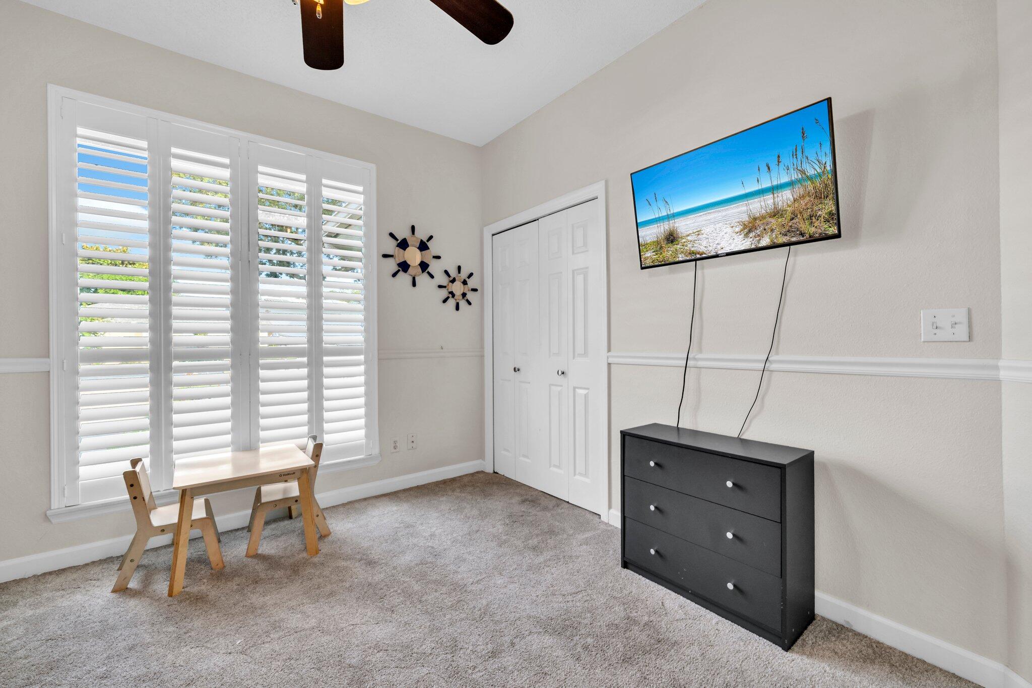 RIDGE WOOD MANOR - Residential