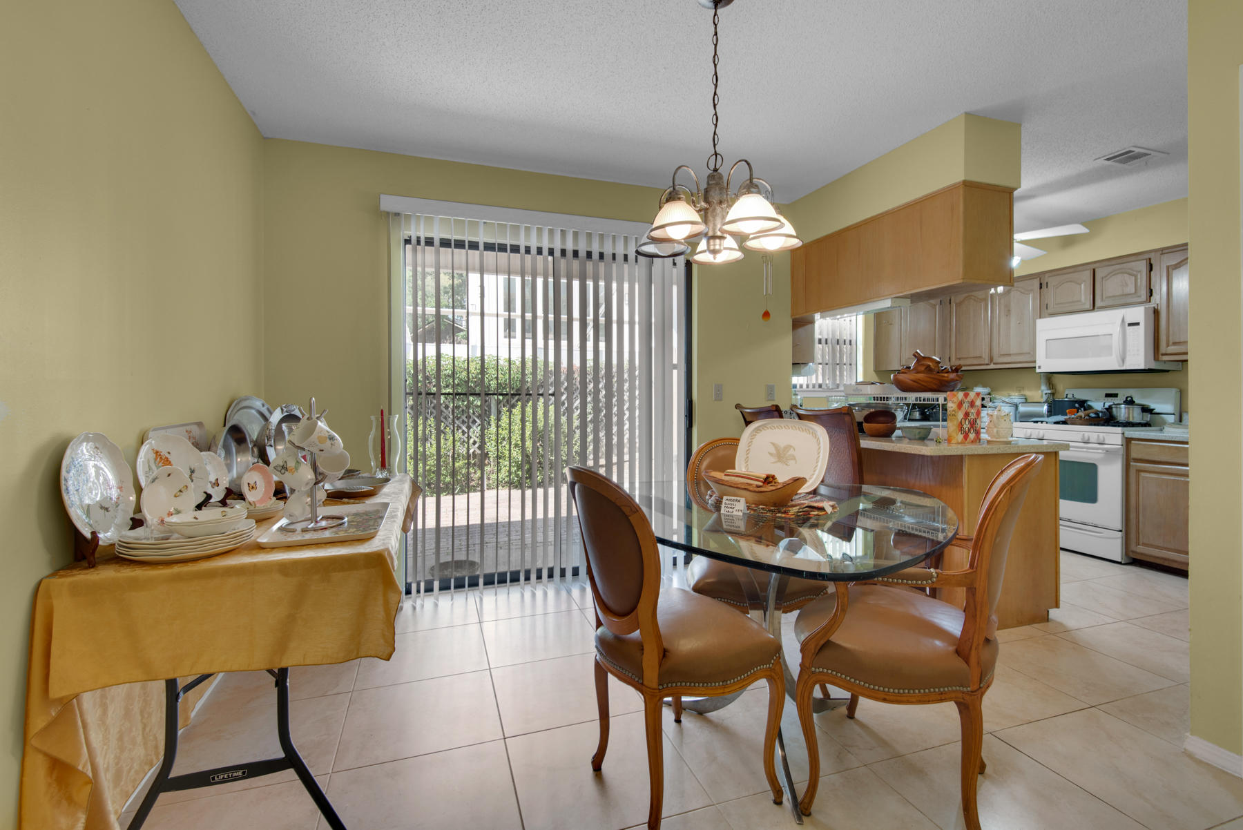 EDGEWATER VILLAGE - Residential