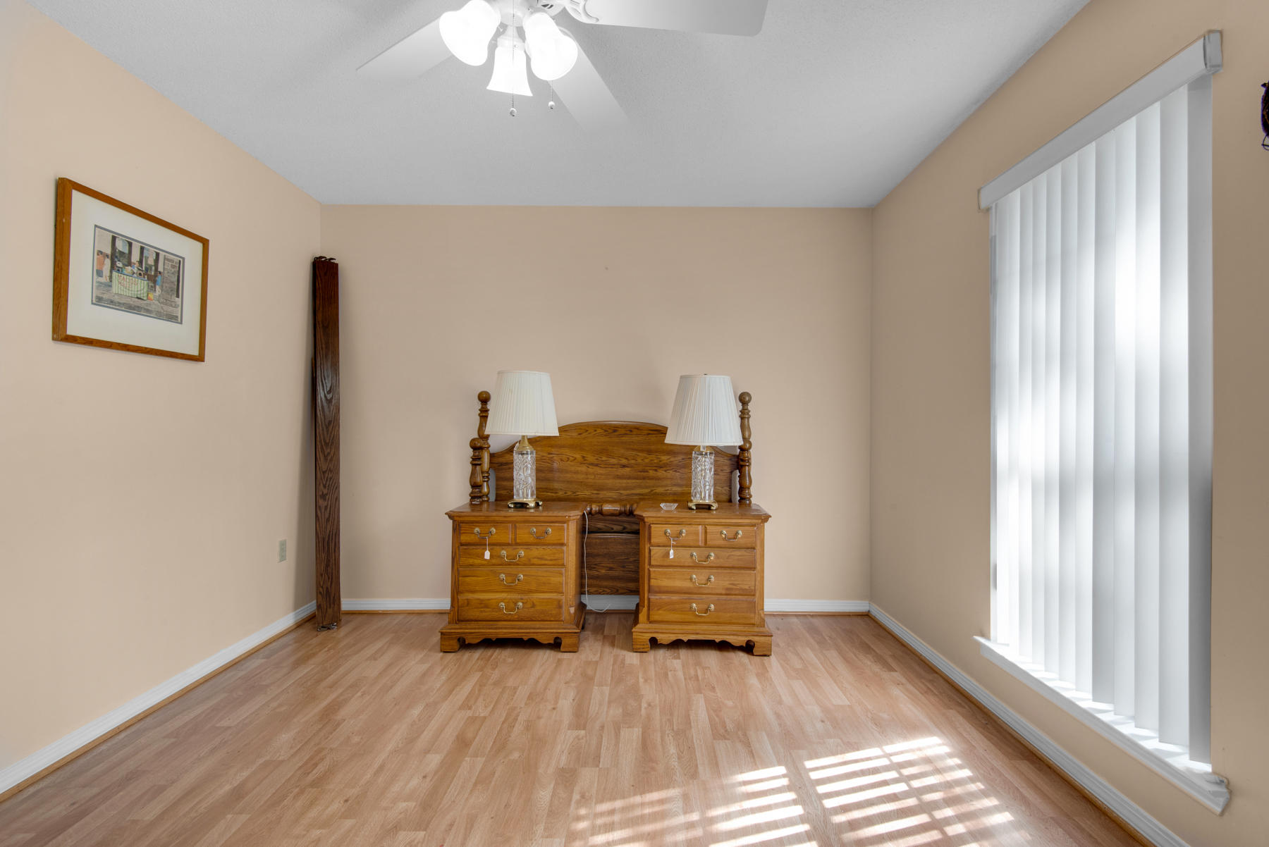 EDGEWATER VILLAGE - Residential