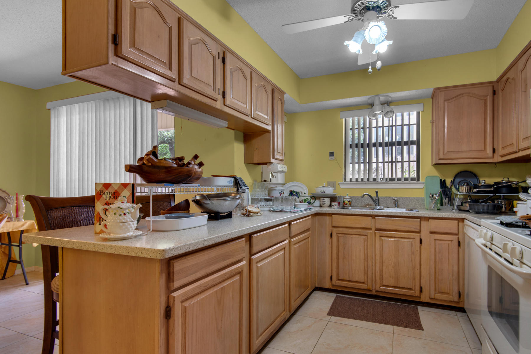 EDGEWATER VILLAGE - Residential