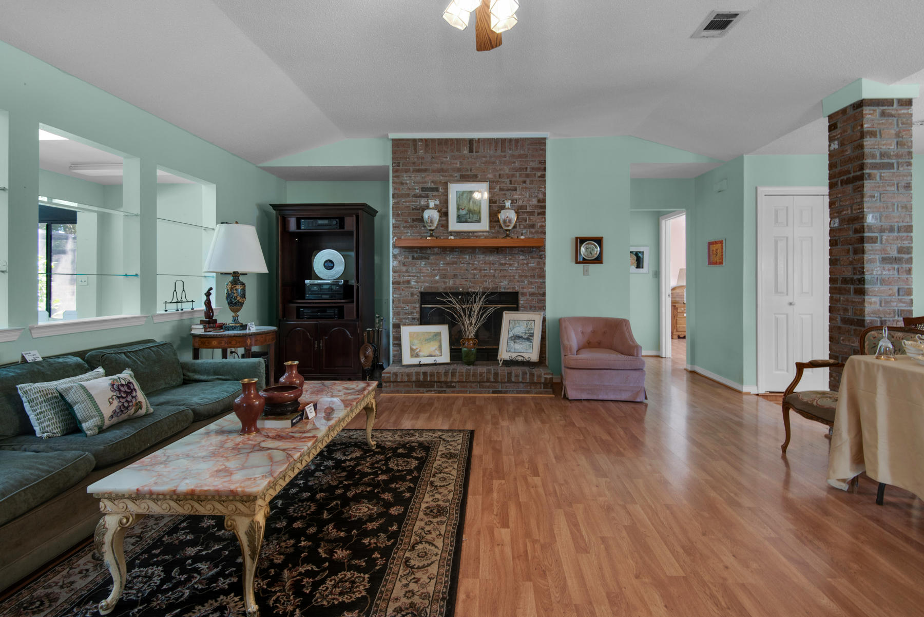 EDGEWATER VILLAGE - Residential