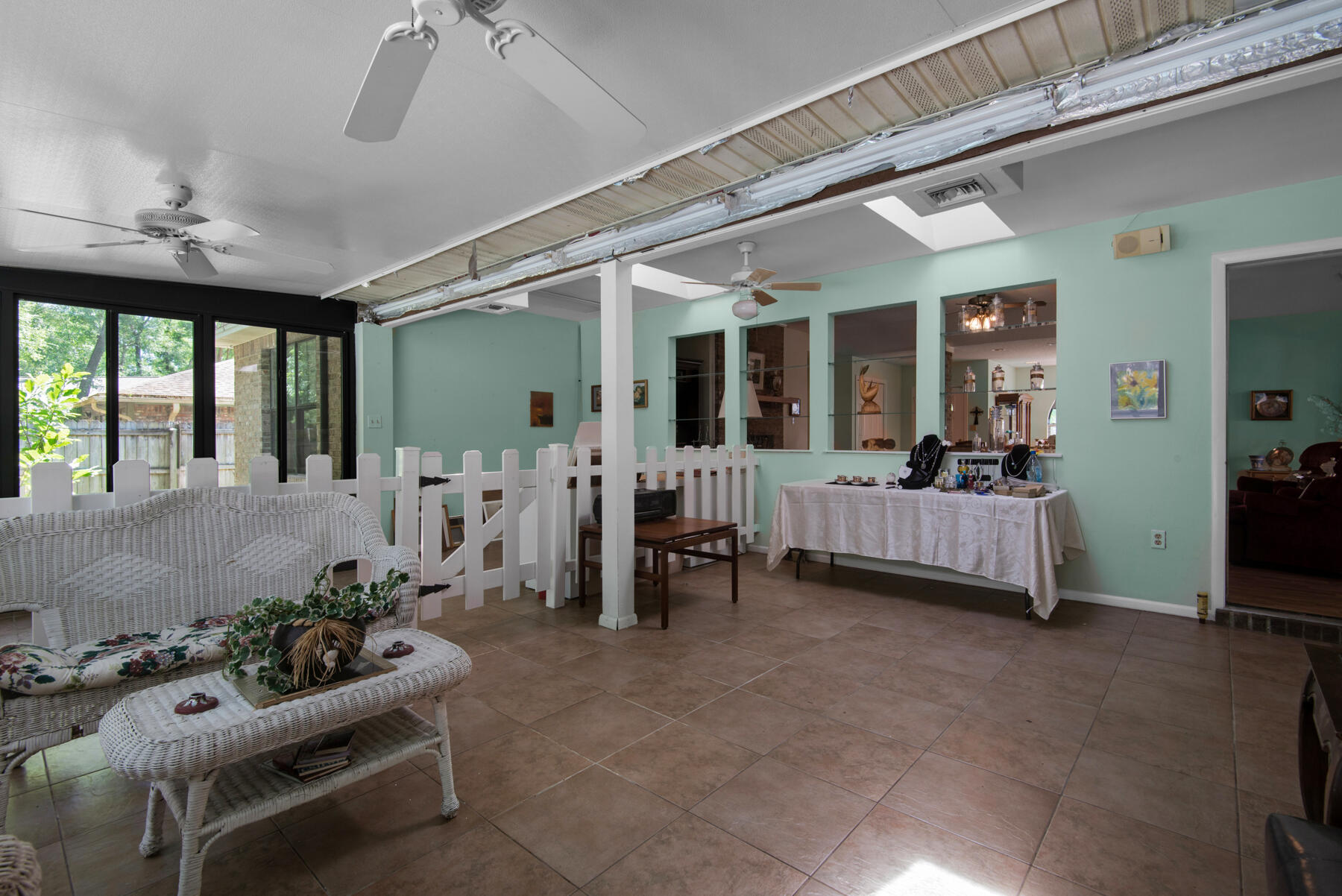 EDGEWATER VILLAGE - Residential