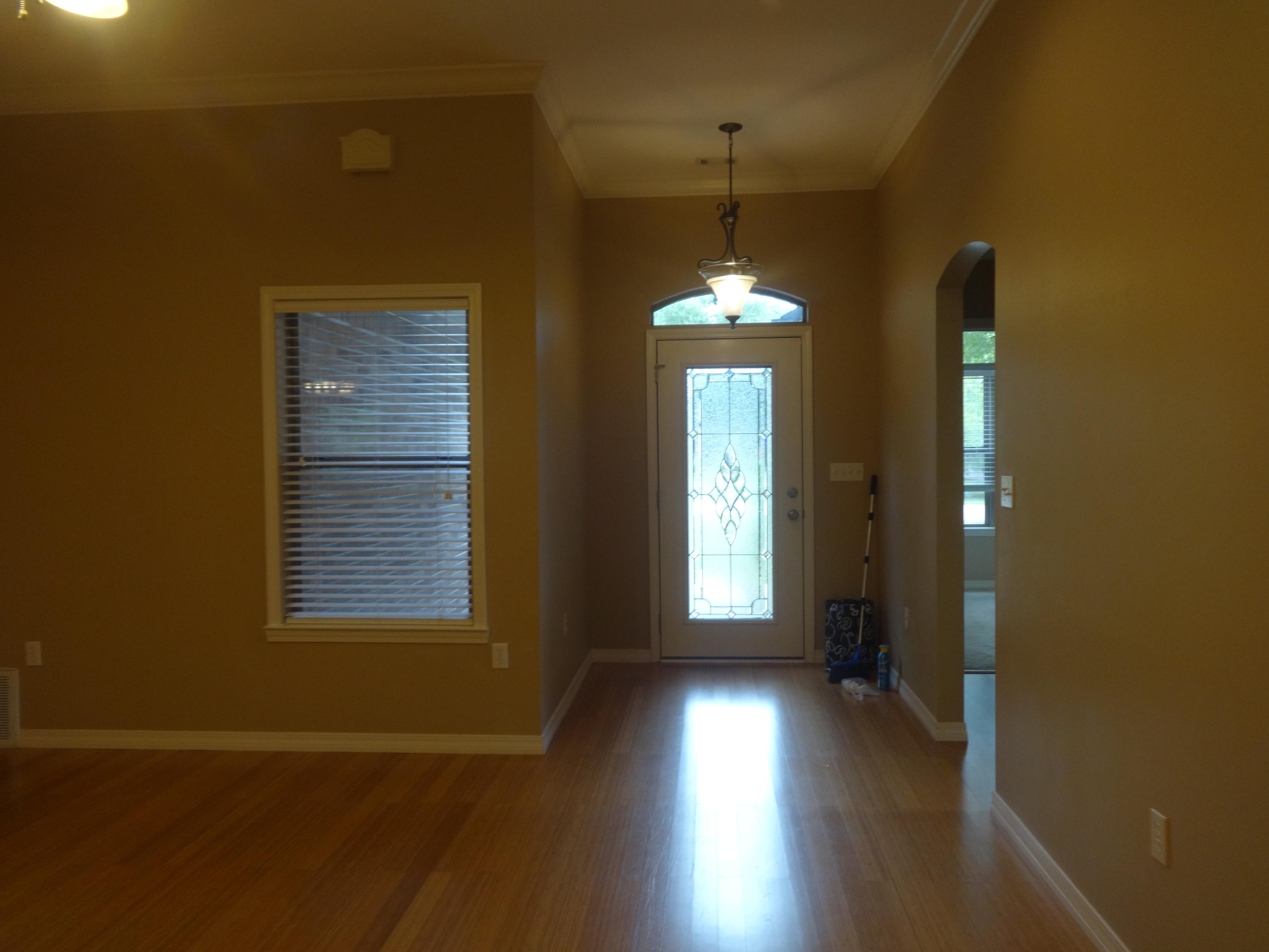 SPRING HOLLOW ESTATES - Residential Lease