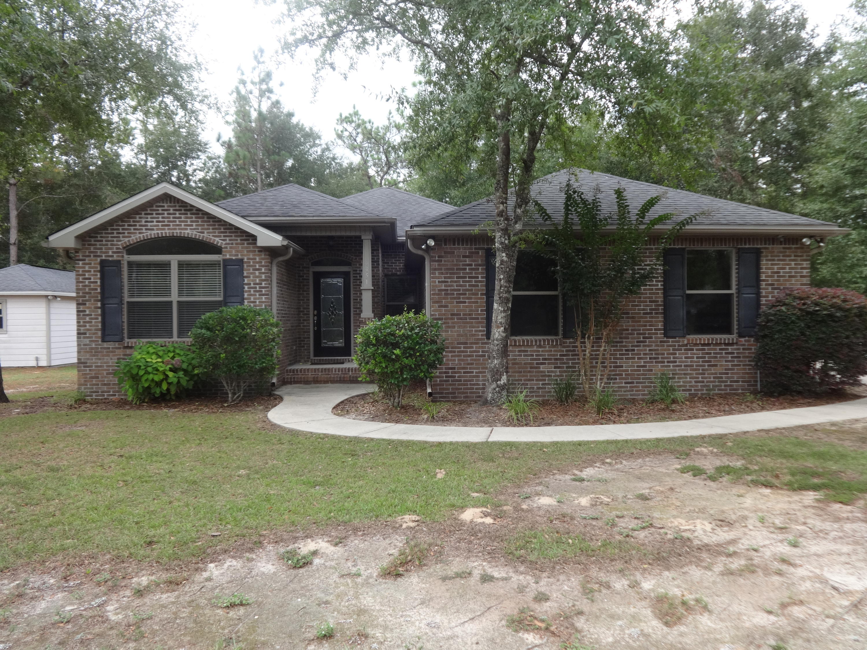 SPRING HOLLOW ESTATES - Residential Lease